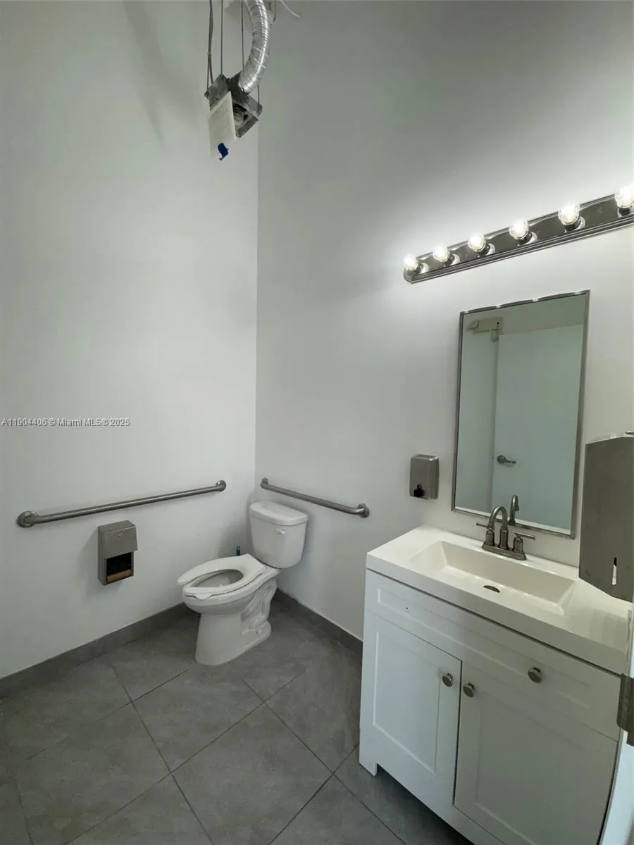 9620 Stirling Rd Stirling Rd 103, Cooper City, Flo, Cooper City, Florida 33024, ,Commercial Lease,For Rent,9620 Stirling Rd Stirling Rd 103, Cooper City, Flo,A11904406