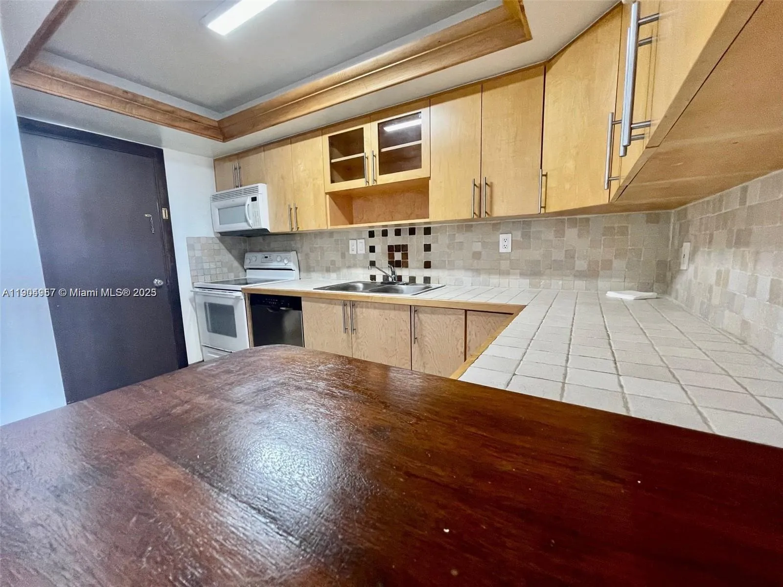 18071 Biscayne Blvd 1102, Aventura, Florida 33160, Aventura, Florida 33160, 1 Bedroom Bedrooms, ,1 BathroomBathrooms,Residential Lease,For Rent,18071 Biscayne Blvd 1102, Aventura, Florida 33160,A11904957