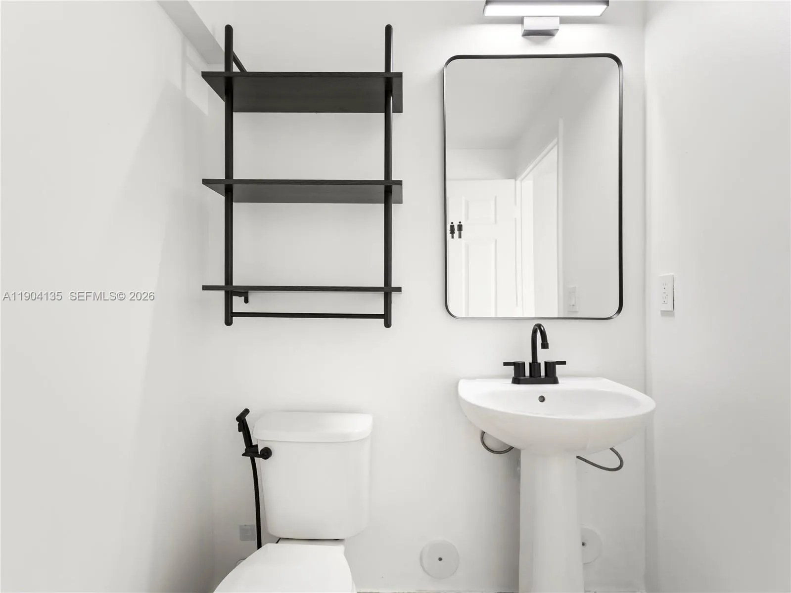 11410 Sw 252nd Ter, Homestead, Florida 33032, Homestead, Florida 33032, 3 Bedrooms Bedrooms, ,2 BathroomsBathrooms,Residential,For Sale,11410 Sw 252nd Ter, Homestead, Florida 33032,A11904135