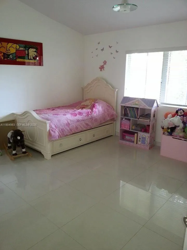 546 Ne 199th Ln 4w, Miami, Florida 33179, Miami, Florida 33179, 3 Bedrooms Bedrooms, ,3 BathroomsBathrooms,Residential Lease,For Rent,546 Ne 199th Ln 4w, Miami, Florida 33179,A11904983