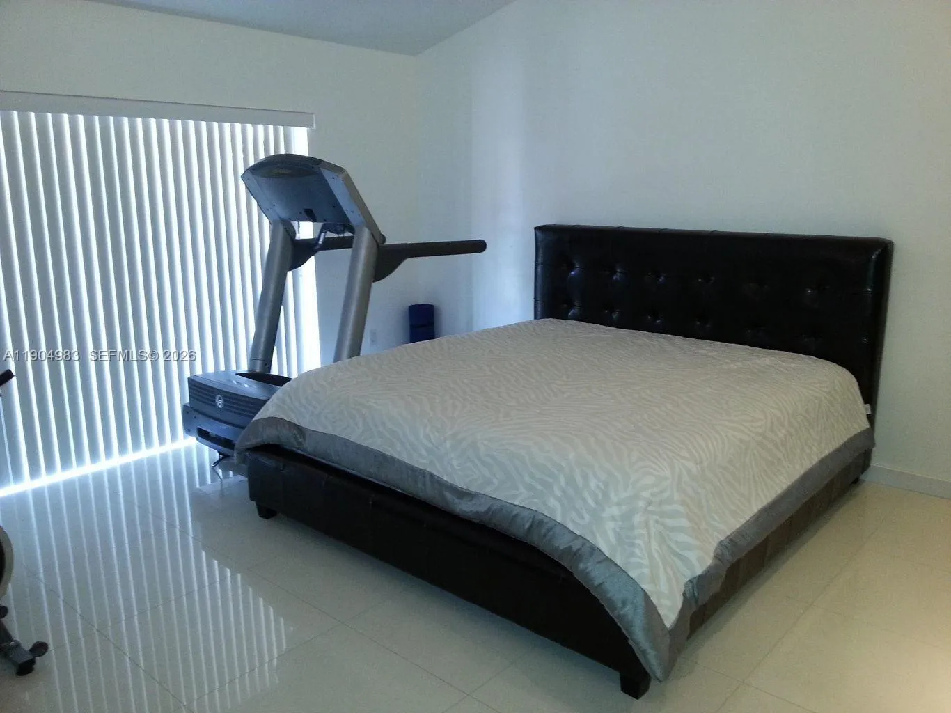 546 Ne 199th Ln 4w, Miami, Florida 33179, Miami, Florida 33179, 3 Bedrooms Bedrooms, ,3 BathroomsBathrooms,Residential Lease,For Rent,546 Ne 199th Ln 4w, Miami, Florida 33179,A11904983
