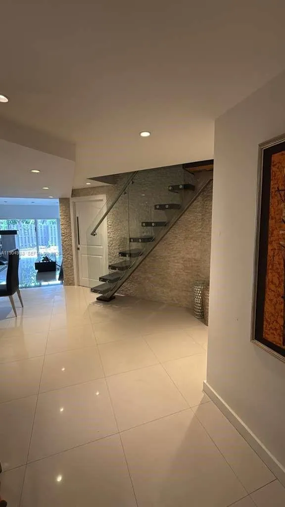 546 Ne 199th Ln 4w, Miami, Florida 33179, Miami, Florida 33179, 3 Bedrooms Bedrooms, ,3 BathroomsBathrooms,Residential Lease,For Rent,546 Ne 199th Ln 4w, Miami, Florida 33179,A11904983