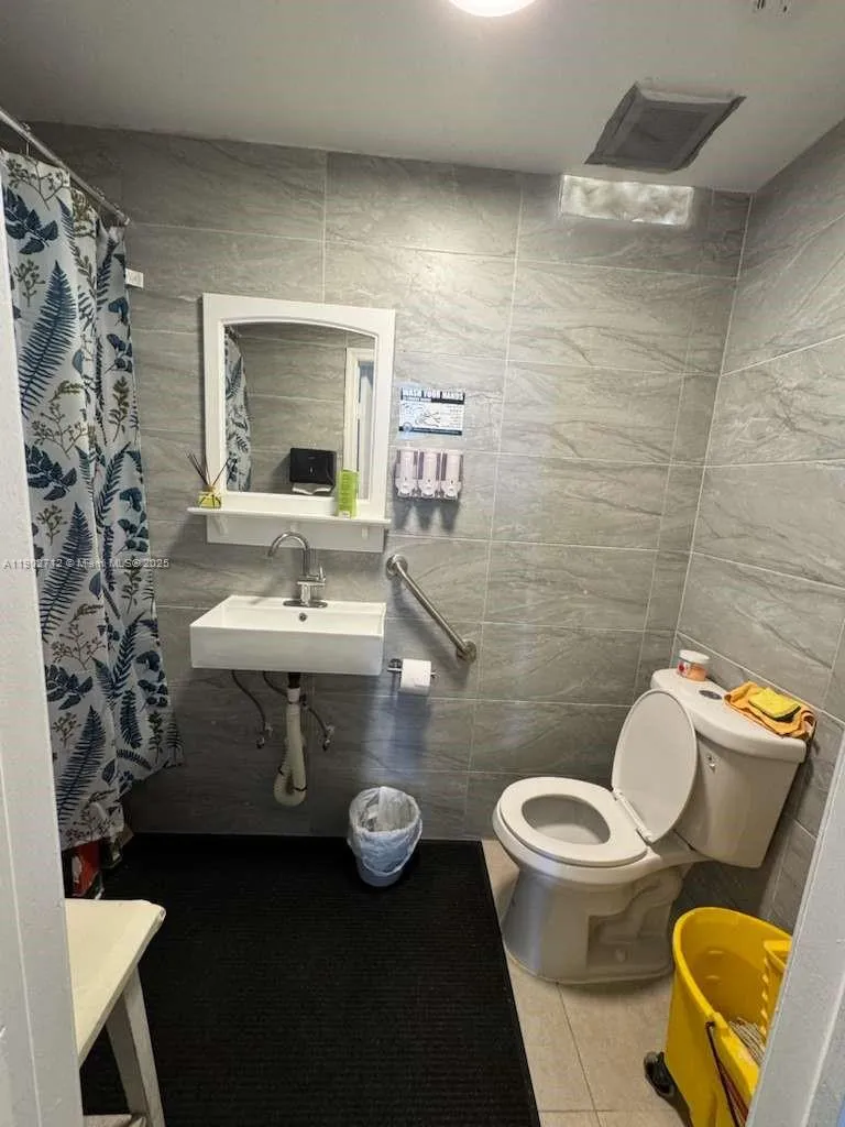 71st St Miami Beach, Miami Beach, Florida 33141, Miami Beach, Florida 33141, ,Business Opportunity,For Sale,71st St Miami Beach, Miami Beach, Florida 33141,A11902712