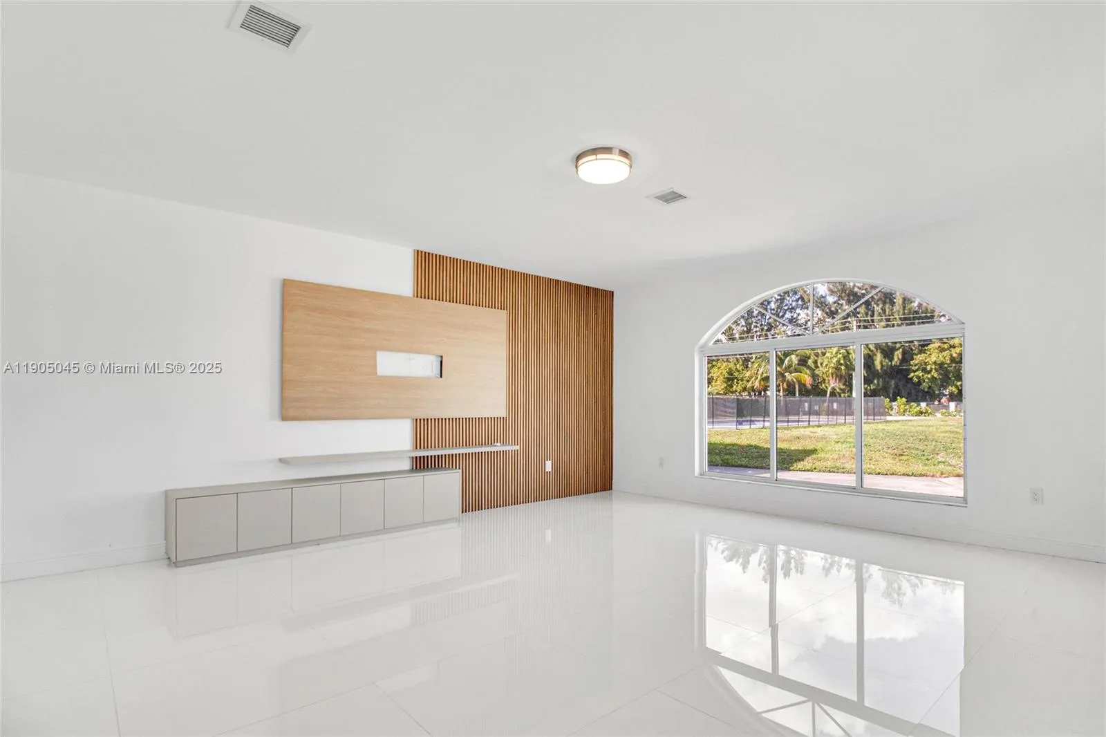 425 Sw 129th Ave 0, Miami, Florida 33184, Miami, Florida 33184, 4 Bedrooms Bedrooms, ,2 BathroomsBathrooms,Residential Lease,For Rent,425 Sw 129th Ave 0, Miami, Florida 33184,A11905045