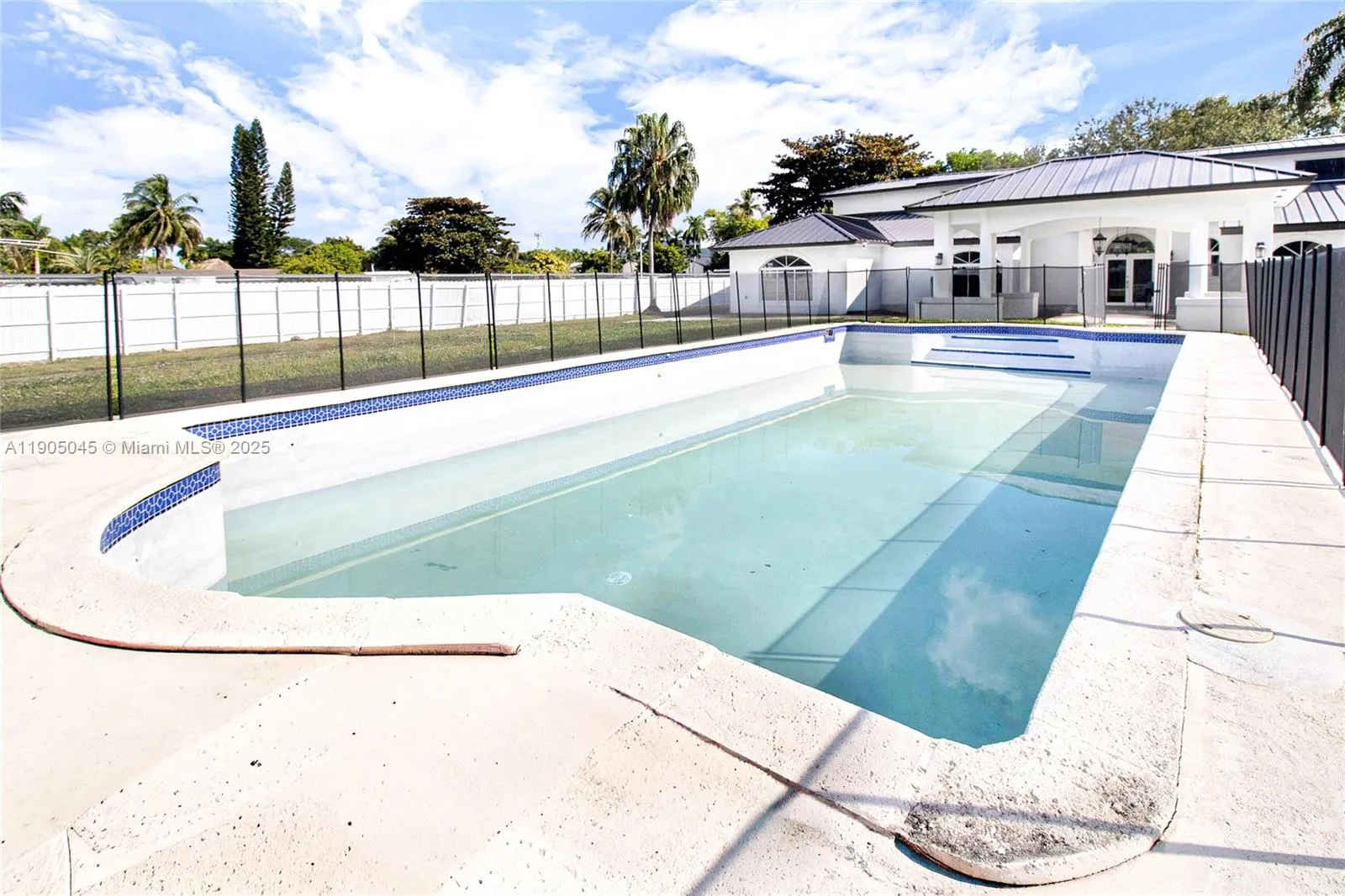 425 Sw 129th Ave 0, Miami, Florida 33184, Miami, Florida 33184, 4 Bedrooms Bedrooms, ,2 BathroomsBathrooms,Residential Lease,For Rent,425 Sw 129th Ave 0, Miami, Florida 33184,A11905045