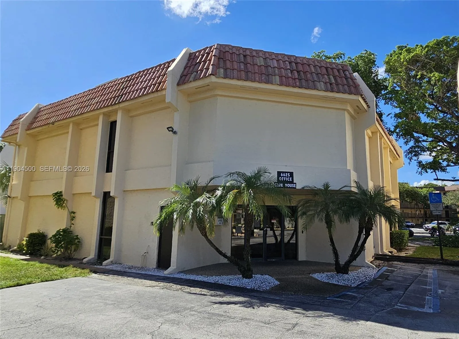 6855 W Broward Blvd 308, Plantation, Florida 33317, Plantation, Florida 33317, 2 Bedrooms Bedrooms, ,2 BathroomsBathrooms,Residential,For Sale,6855 W Broward Blvd 308, Plantation, Florida 33317,A11904500