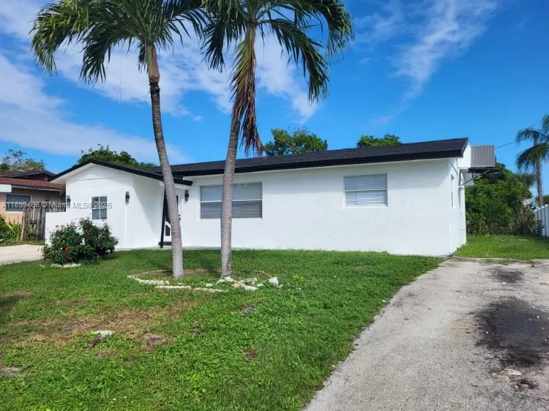 651 Sw 14th St, Deerfield Beach, Florida 33441, Deerfield Beach, Florida 33441, 3 Bedrooms Bedrooms, ,2 BathroomsBathrooms,Residential,For Sale,651 Sw 14th St, Deerfield Beach, Florida 33441,A11899468