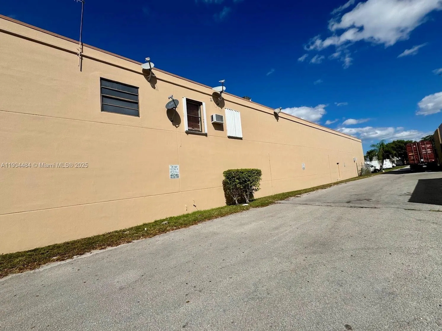 2450 W 82nd St 303, Hialeah, Florida 33016, Hialeah, Florida 33016, ,Commercial Sale,For Sale,2450 W 82nd St 303, Hialeah, Florida 33016,A11904484