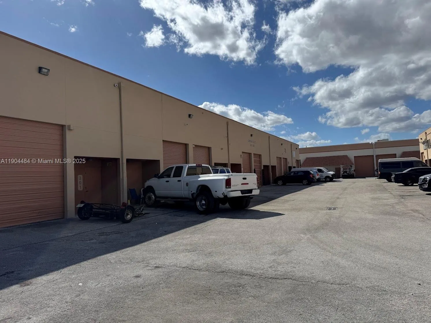 2450 W 82nd St 303, Hialeah, Florida 33016, Hialeah, Florida 33016, ,Commercial Sale,For Sale,2450 W 82nd St 303, Hialeah, Florida 33016,A11904484
