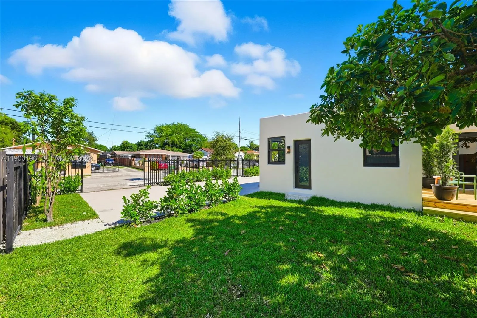 2544 Sw 19th St, Miami, Florida 33145, Miami, Florida 33145, 4 Bedrooms Bedrooms, ,3 BathroomsBathrooms,Residential,For Sale,2544 Sw 19th St, Miami, Florida 33145,A11903196