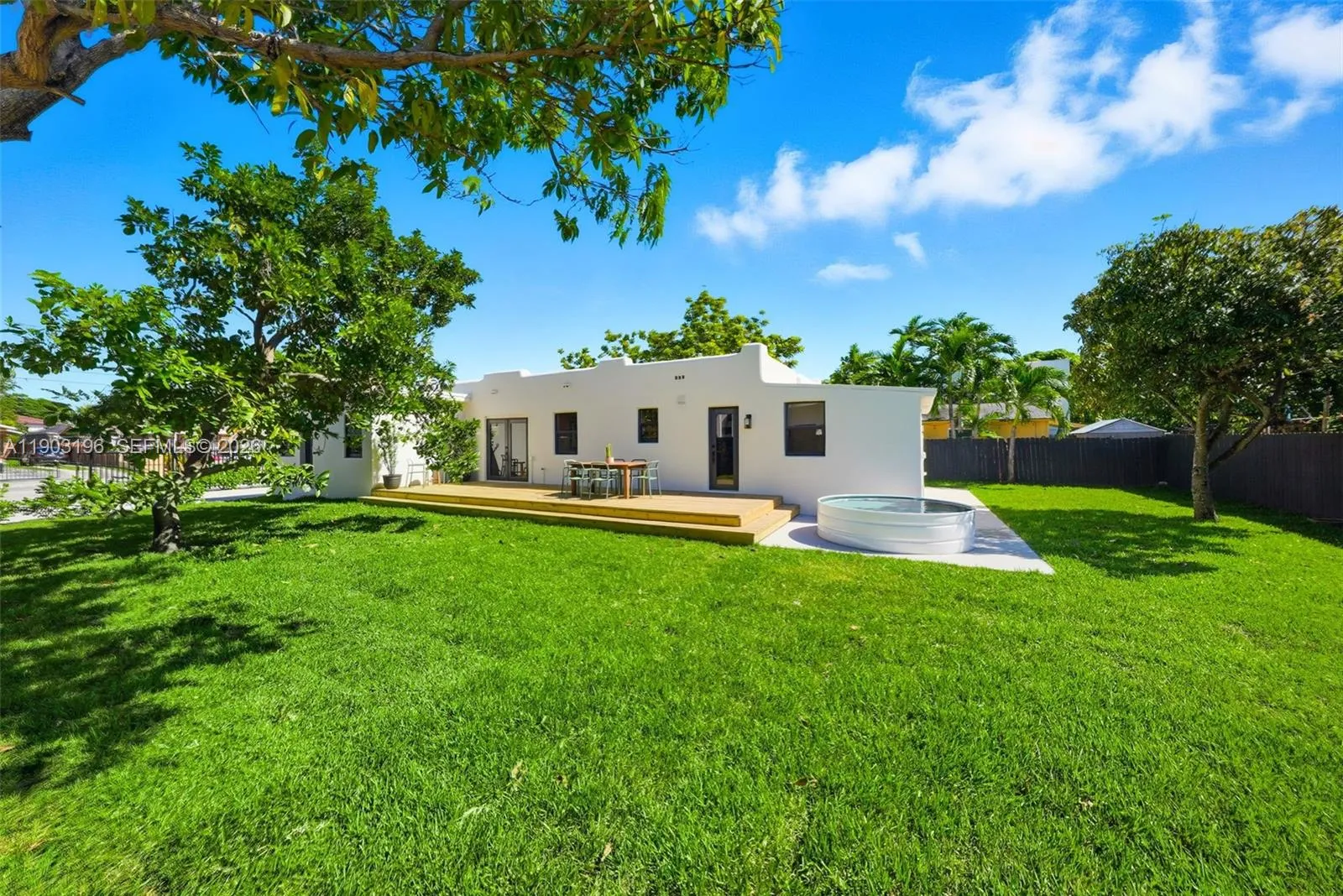 2544 Sw 19th St, Miami, Florida 33145, Miami, Florida 33145, 4 Bedrooms Bedrooms, ,3 BathroomsBathrooms,Residential,For Sale,2544 Sw 19th St, Miami, Florida 33145,A11903196