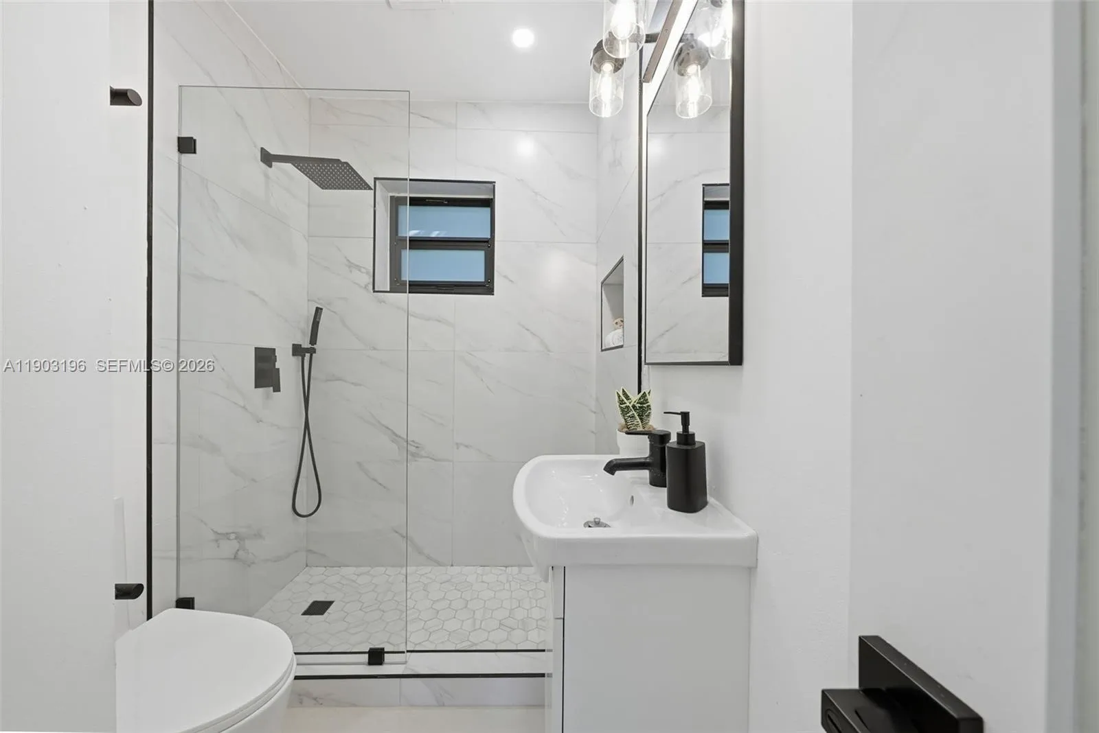 2544 Sw 19th St, Miami, Florida 33145, Miami, Florida 33145, 4 Bedrooms Bedrooms, ,3 BathroomsBathrooms,Residential,For Sale,2544 Sw 19th St, Miami, Florida 33145,A11903196