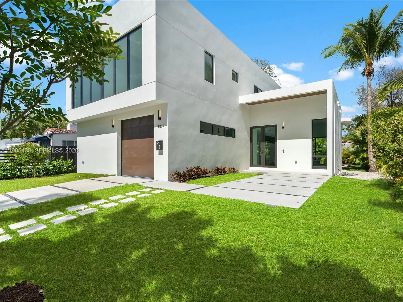 1259 Sw 20th St, Miami, Florida 33145, Miami, Florida 33145, 5 Bedrooms Bedrooms, ,4 BathroomsBathrooms,Residential,For Sale,1259 Sw 20th St, Miami, Florida 33145,A11905433