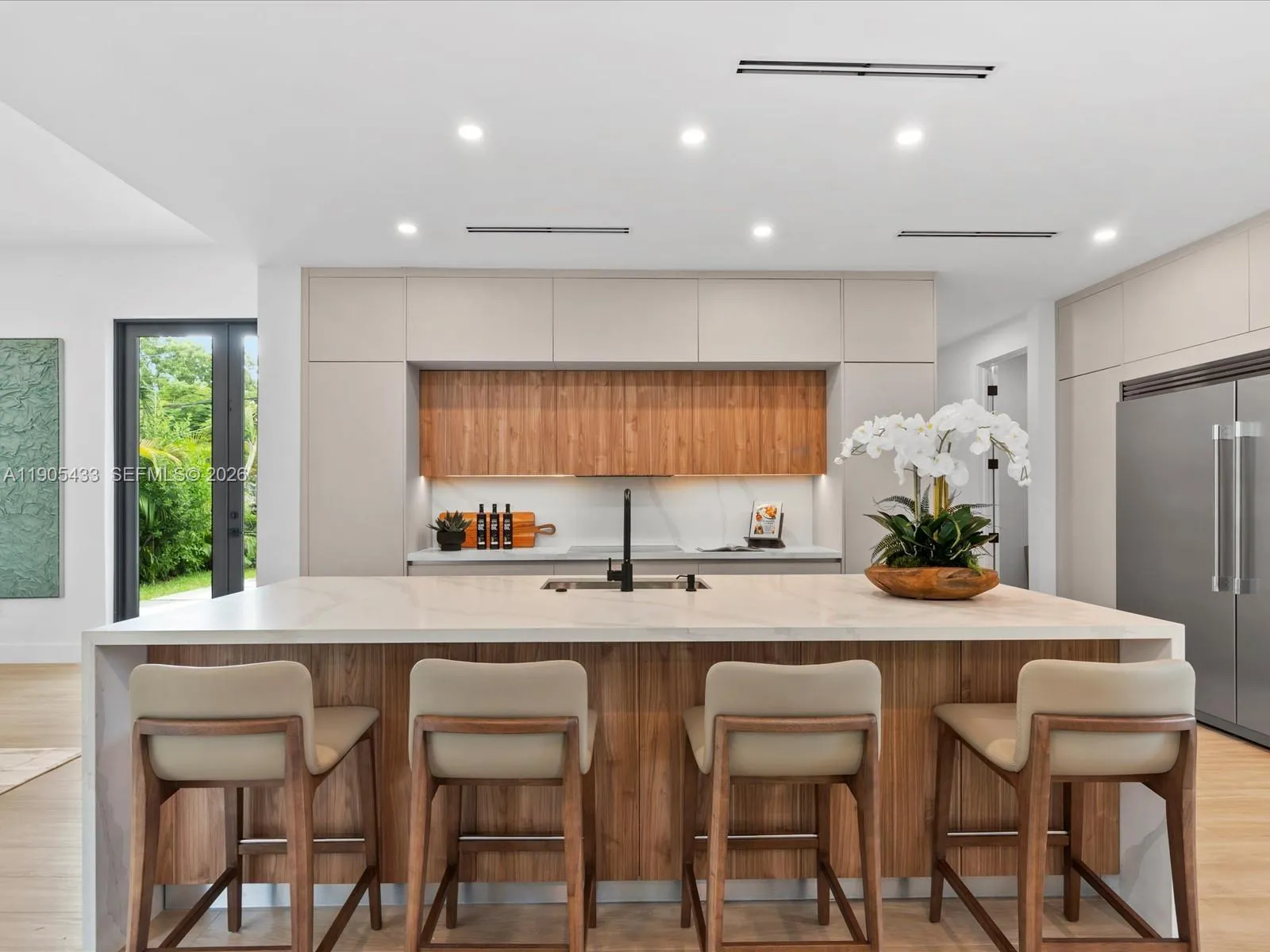 1259 Sw 20th St, Miami, Florida 33145, Miami, Florida 33145, 5 Bedrooms Bedrooms, ,4 BathroomsBathrooms,Residential,For Sale,1259 Sw 20th St, Miami, Florida 33145,A11905433