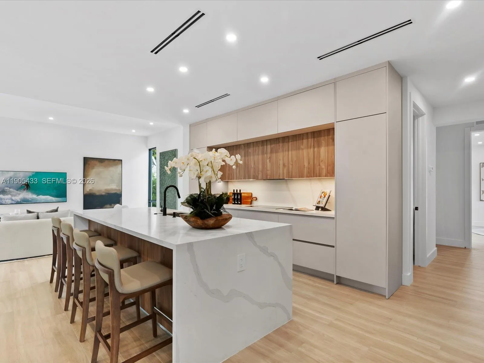 1259 Sw 20th St, Miami, Florida 33145, Miami, Florida 33145, 5 Bedrooms Bedrooms, ,4 BathroomsBathrooms,Residential,For Sale,1259 Sw 20th St, Miami, Florida 33145,A11905433