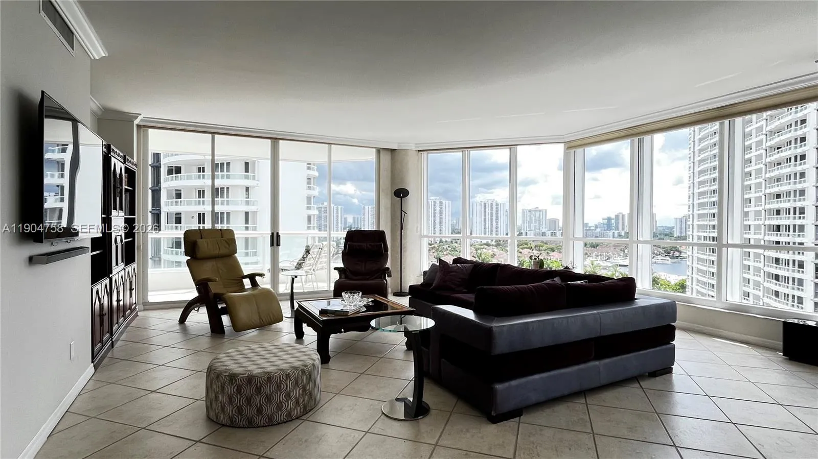 21150 Point Pl 1202, Aventura, Florida 33180, Aventura, Florida 33180, 2 Bedrooms Bedrooms, ,2 BathroomsBathrooms,Residential,For Sale,21150 Point Pl 1202, Aventura, Florida 33180,A11904758