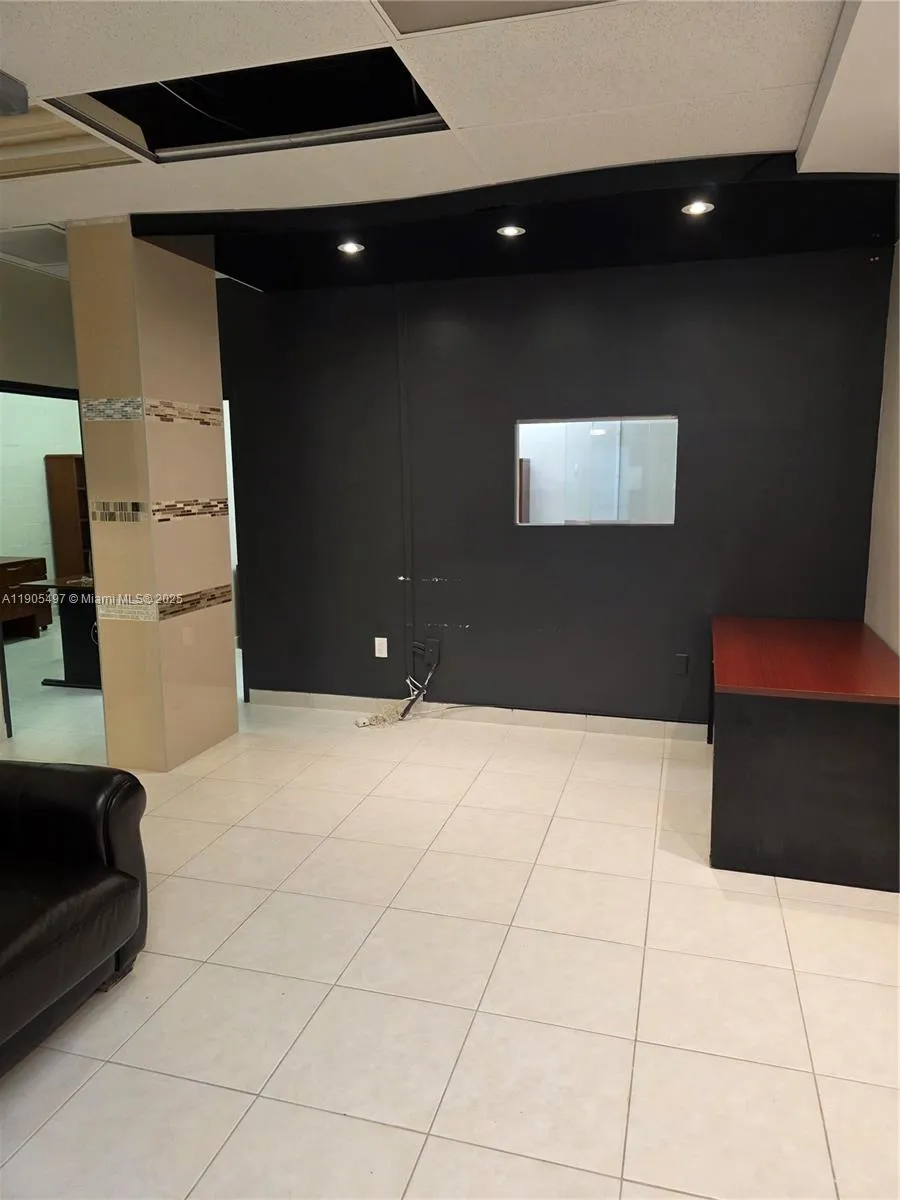 1985 S Ocean Dr 3l, Hallandale Beach, Florida 3300, Hallandale Beach, Florida 33009, ,Commercial Lease,For Rent,1985 S Ocean Dr 3l, Hallandale Beach, Florida 3300,A11905497