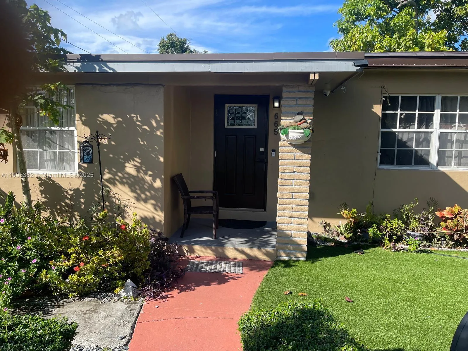 665 Nw 153rd St, Miami, Florida 33169, Miami, Florida 33169, 3 Bedrooms Bedrooms, ,1 BathroomBathrooms,Residential,For Sale,665 Nw 153rd St, Miami, Florida 33169,A11905382