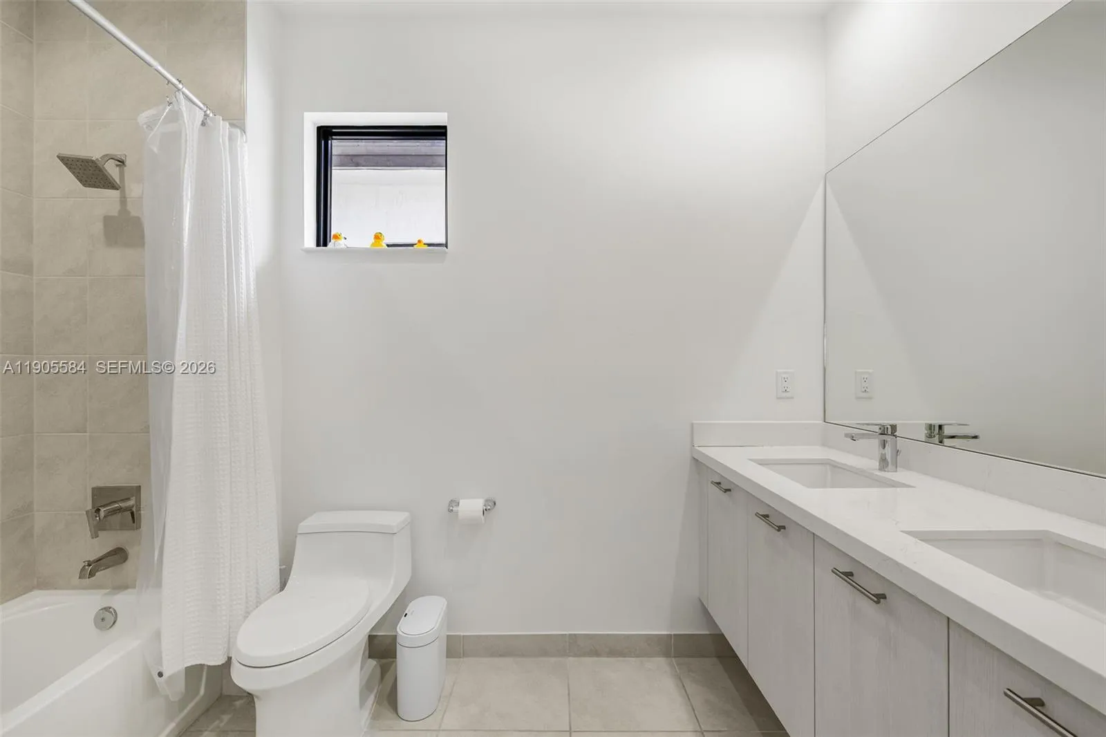 8156 Nw 43rd St, Doral, Florida 33166, Doral, Florida 33166, 3 Bedrooms Bedrooms, ,2 BathroomsBathrooms,Residential,For Sale,8156 Nw 43rd St, Doral, Florida 33166,A11905584