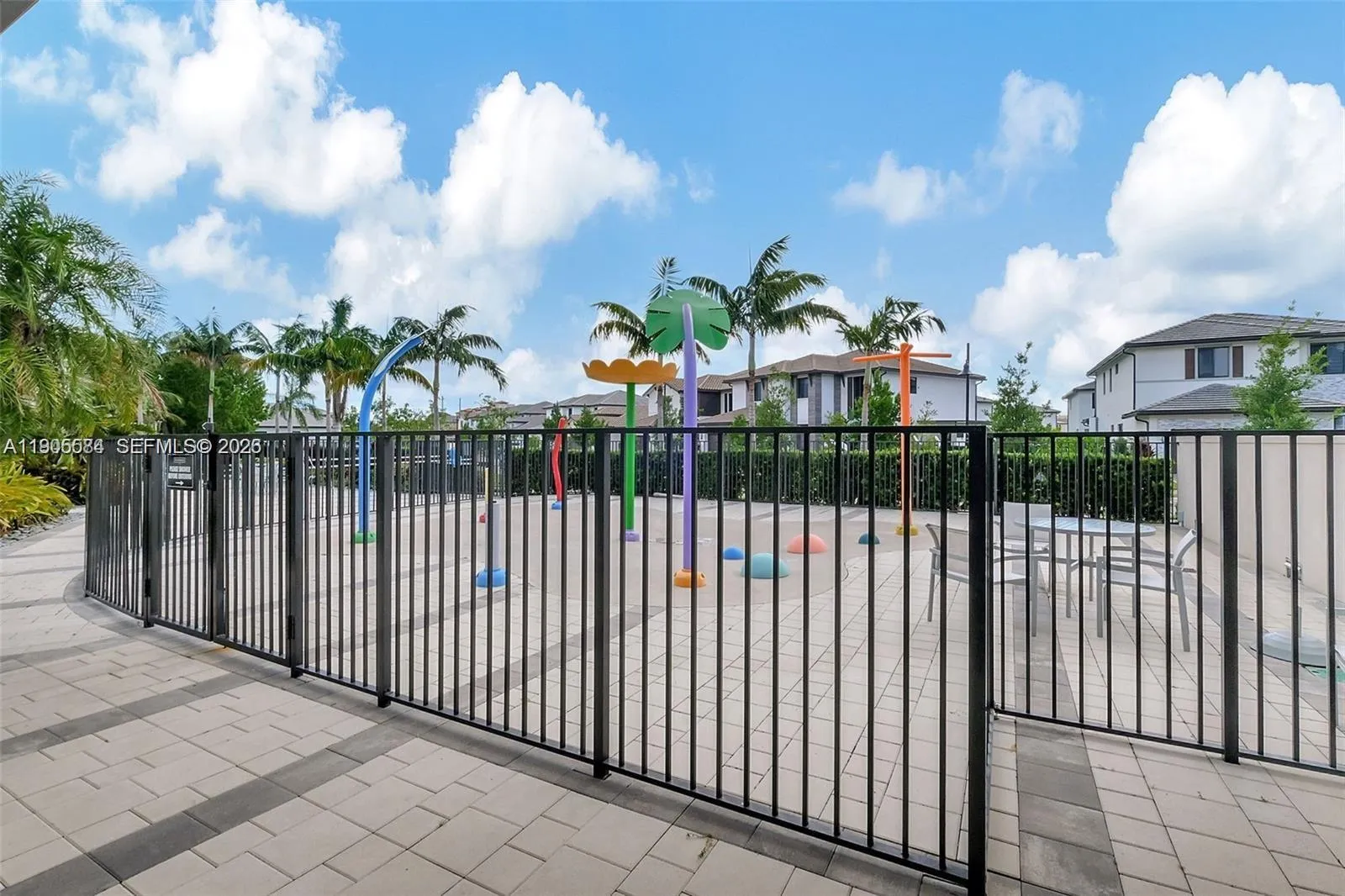 8156 Nw 43rd St, Doral, Florida 33166, Doral, Florida 33166, 3 Bedrooms Bedrooms, ,2 BathroomsBathrooms,Residential,For Sale,8156 Nw 43rd St, Doral, Florida 33166,A11905584