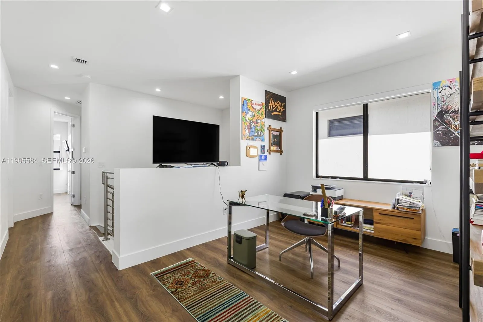 8156 Nw 43rd St, Doral, Florida 33166, Doral, Florida 33166, 3 Bedrooms Bedrooms, ,2 BathroomsBathrooms,Residential,For Sale,8156 Nw 43rd St, Doral, Florida 33166,A11905584