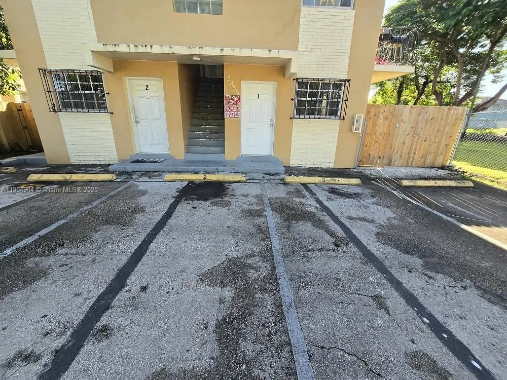 2835 Nw 22nd Ave, Miami, Florida 33142, Miami, Florida 33142, ,Residential Income,For Sale,2835 Nw 22nd Ave, Miami, Florida 33142,A11904904