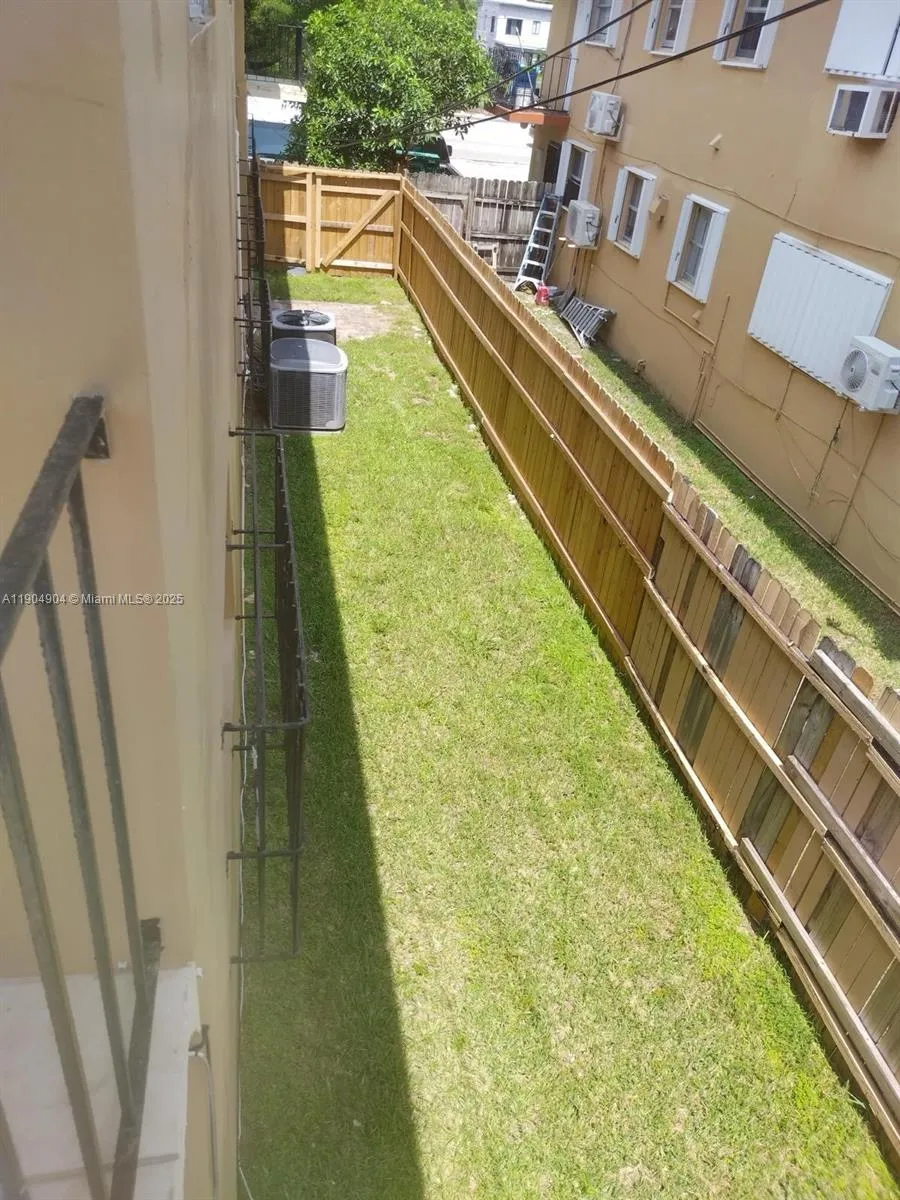 2835 Nw 22nd Ave, Miami, Florida 33142, Miami, Florida 33142, ,Residential Income,For Sale,2835 Nw 22nd Ave, Miami, Florida 33142,A11904904