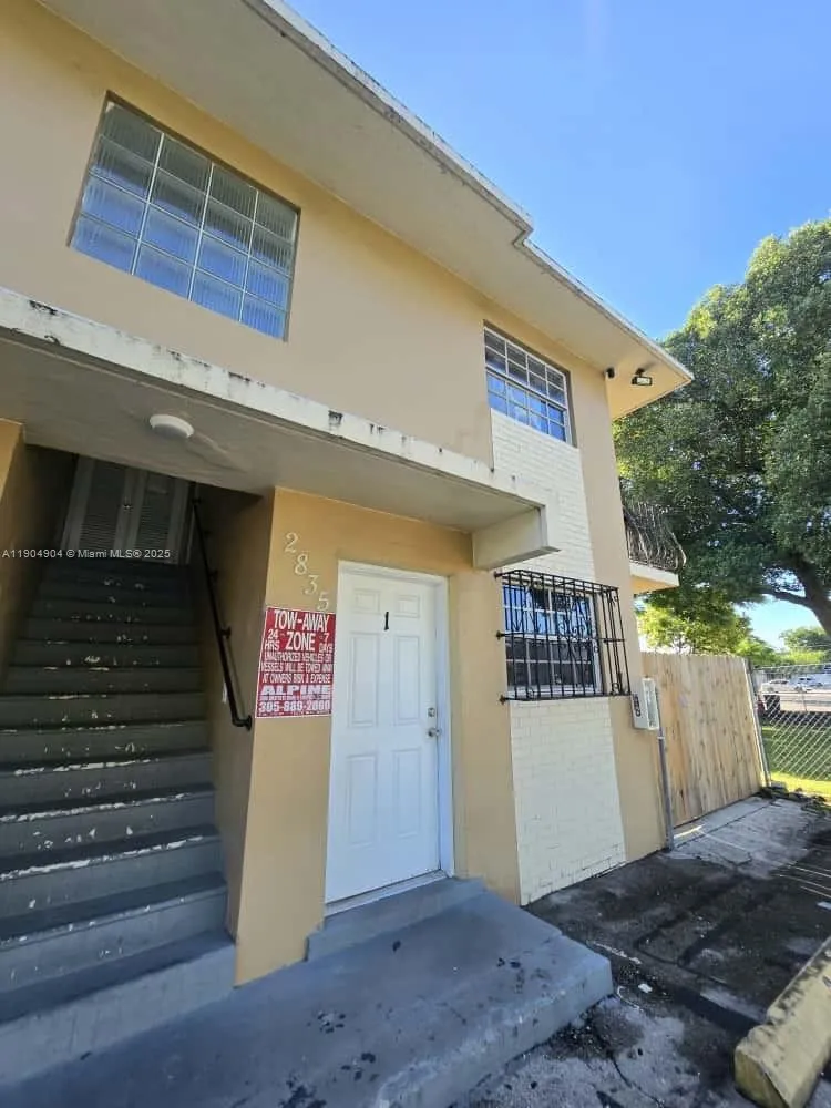 2835 Nw 22nd Ave, Miami, Florida 33142, Miami, Florida 33142, ,Residential Income,For Sale,2835 Nw 22nd Ave, Miami, Florida 33142,A11904904
