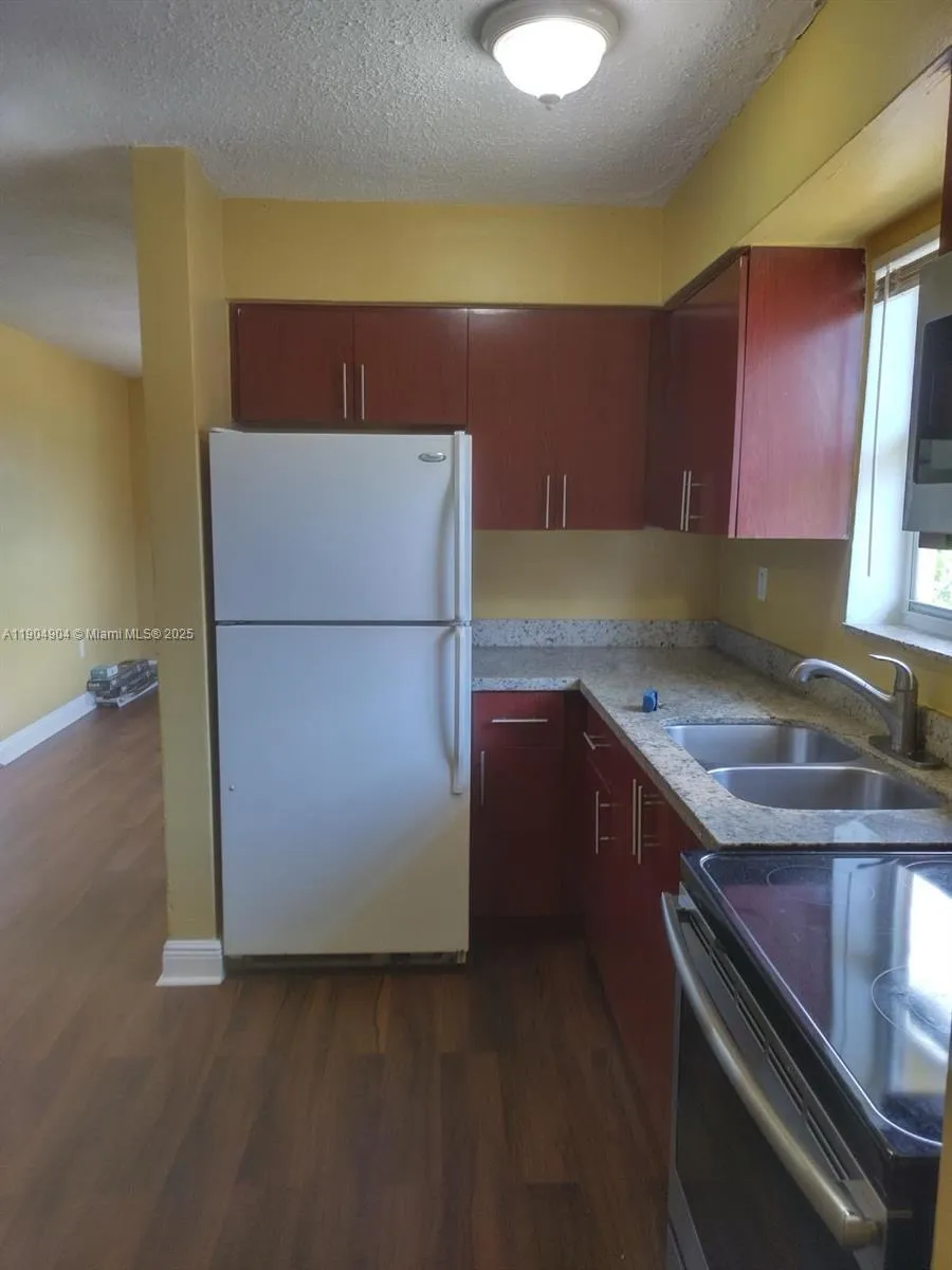 2835 Nw 22nd Ave, Miami, Florida 33142, Miami, Florida 33142, ,Residential Income,For Sale,2835 Nw 22nd Ave, Miami, Florida 33142,A11904904