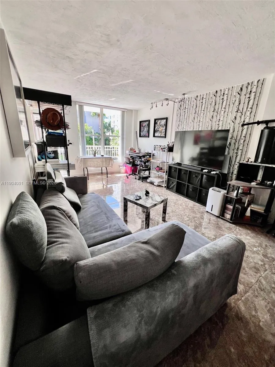 1300 Lincoln Rd D604, Miami Beach, Florida 33139, Miami Beach, Florida 33139, 1 Bedroom Bedrooms, ,1 BathroomBathrooms,Residential,For Sale,1300 Lincoln Rd D604, Miami Beach, Florida 33139,A11904001