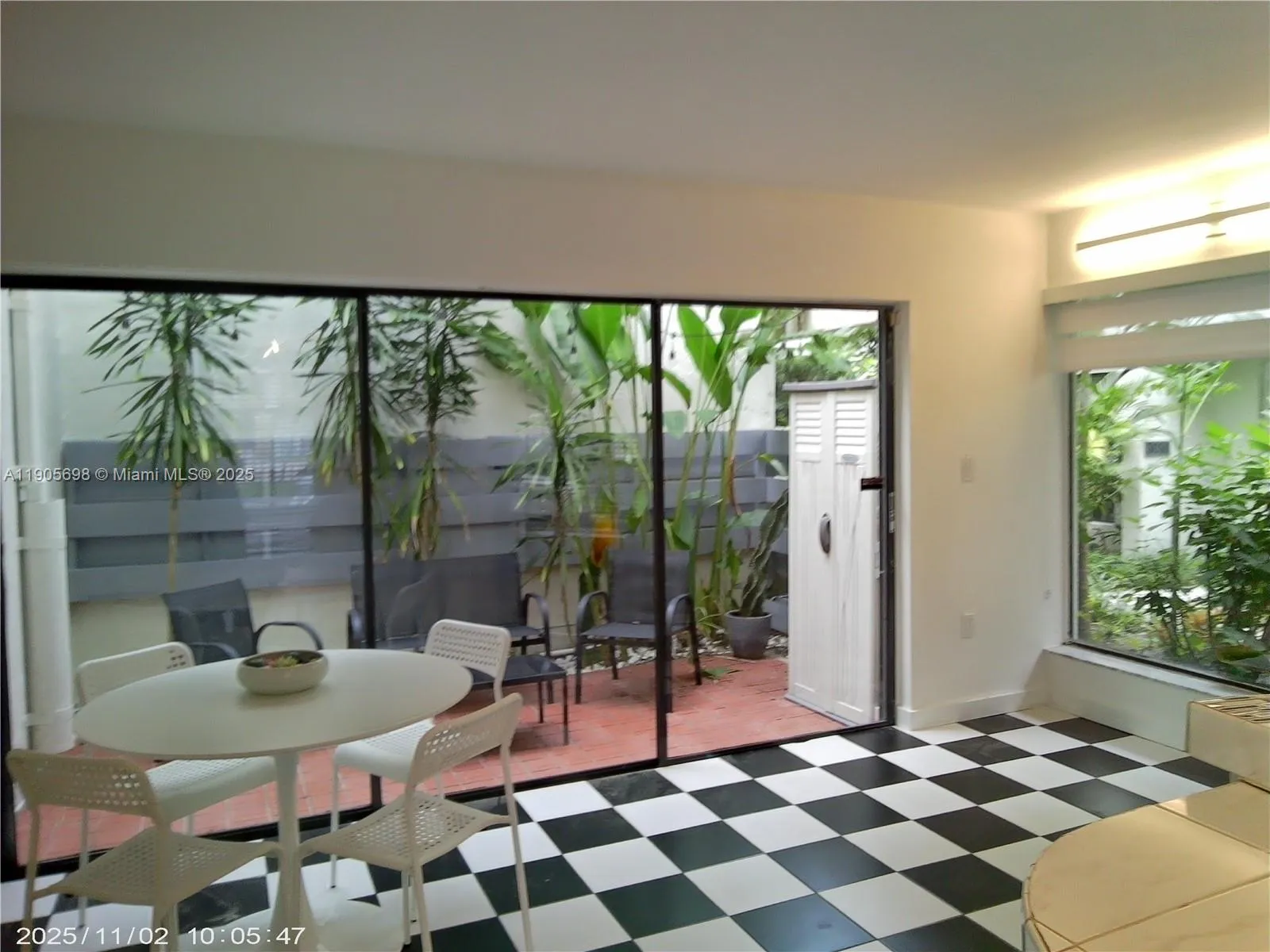 3036 Sw 27th Ave 5, Miami, Florida 33133, Miami, Florida 33133, 2 Bedrooms Bedrooms, ,2 BathroomsBathrooms,Residential,For Sale,3036 Sw 27th Ave 5, Miami, Florida 33133,A11905698