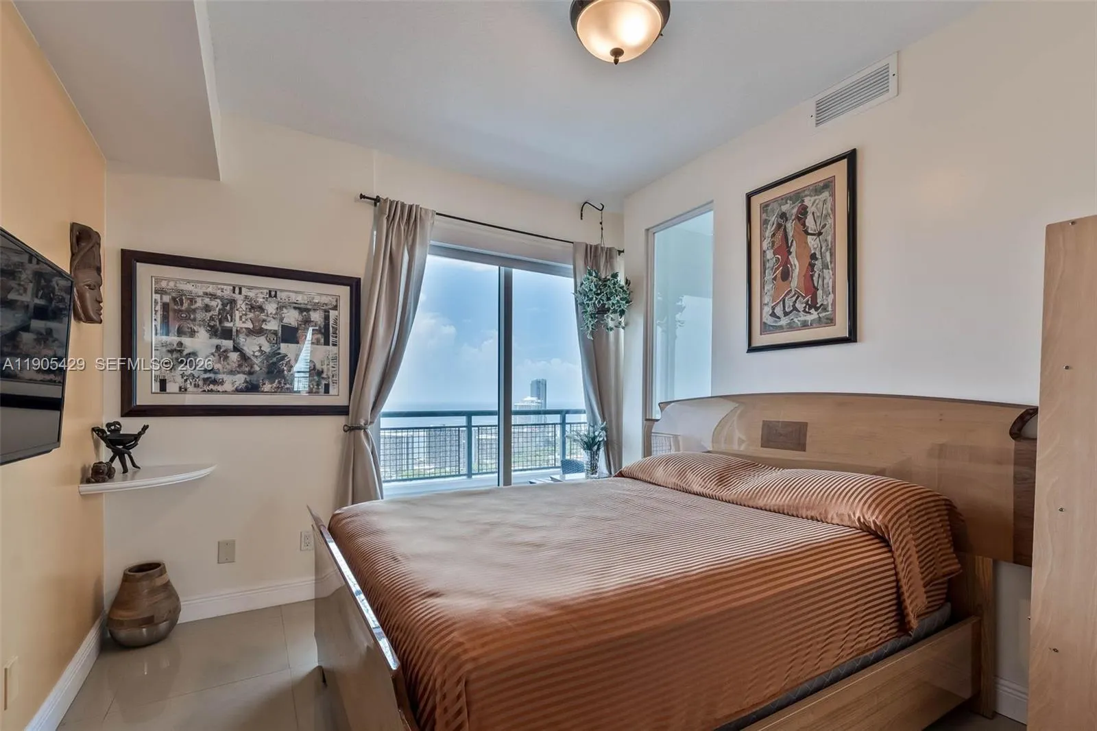 60 Sw 13th St 3401, Miami, Florida 33130, Miami, Florida 33130, 2 Bedrooms Bedrooms, ,3 BathroomsBathrooms,Residential,For Sale,60 Sw 13th St 3401, Miami, Florida 33130,A11905429