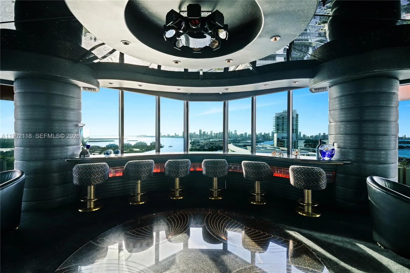 300 S Pointe Dr 3103, Miami Beach, Florida 33139, Miami Beach, Florida 33139, 3 Bedrooms Bedrooms, ,4 BathroomsBathrooms,Residential,For Sale,300 S Pointe Dr 3103, Miami Beach, Florida 33139,A11902118