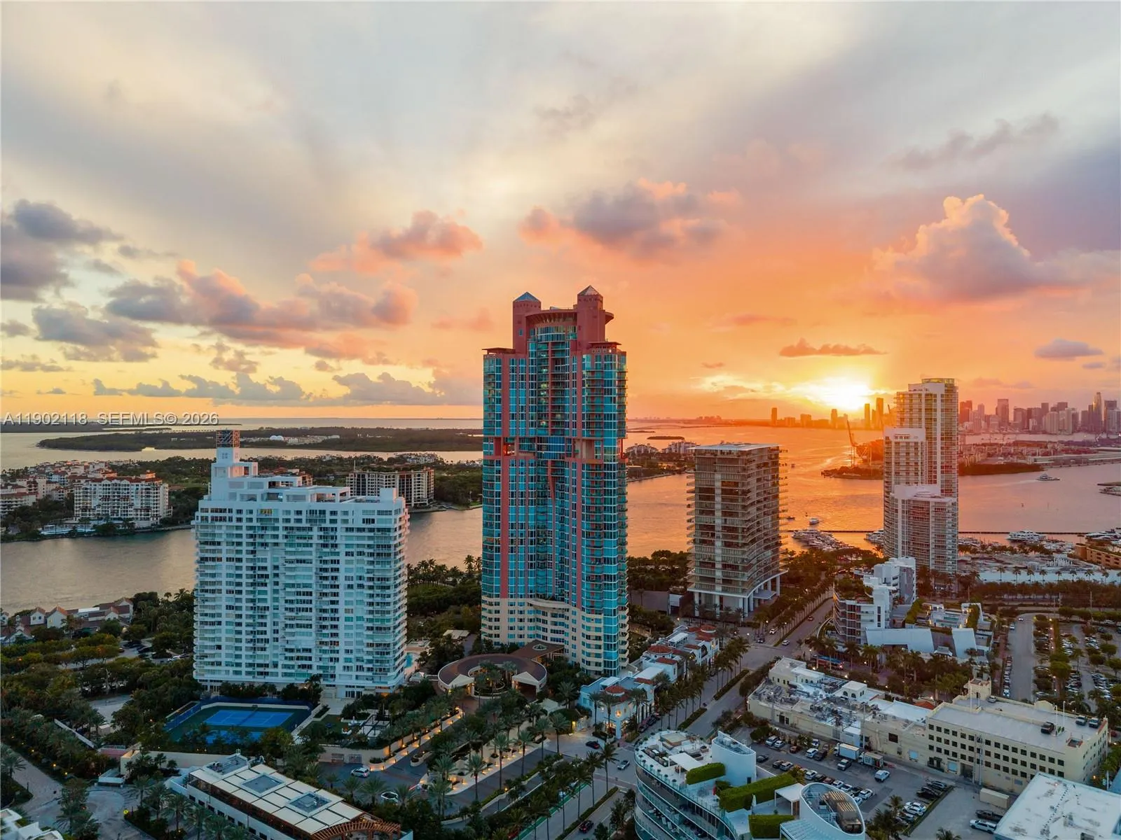 300 S Pointe Dr 3103, Miami Beach, Florida 33139, Miami Beach, Florida 33139, 3 Bedrooms Bedrooms, ,4 BathroomsBathrooms,Residential,For Sale,300 S Pointe Dr 3103, Miami Beach, Florida 33139,A11902118