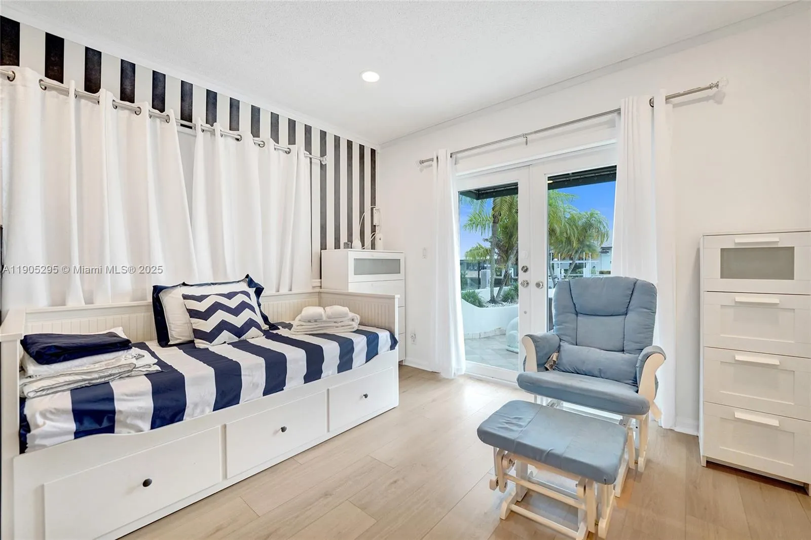 2889 Ne 35th St, Fort Lauderdale, Florida 33306, Fort Lauderdale, Florida 33306, 5 Bedrooms Bedrooms, ,3 BathroomsBathrooms,Residential Lease,For Rent,2889 Ne 35th St, Fort Lauderdale, Florida 33306,A11905295