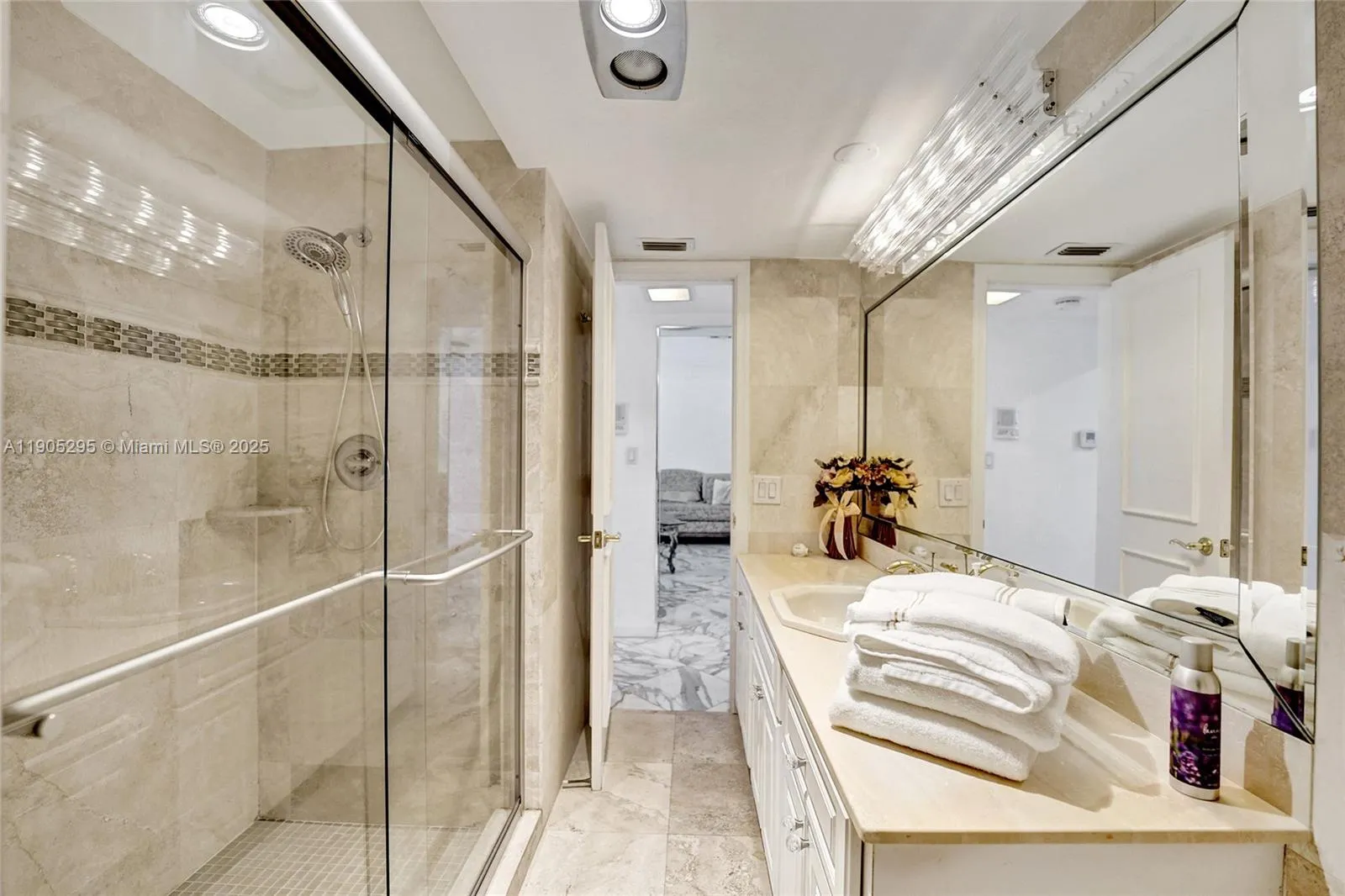 2889 Ne 35th St, Fort Lauderdale, Florida 33306, Fort Lauderdale, Florida 33306, 5 Bedrooms Bedrooms, ,3 BathroomsBathrooms,Residential Lease,For Rent,2889 Ne 35th St, Fort Lauderdale, Florida 33306,A11905295