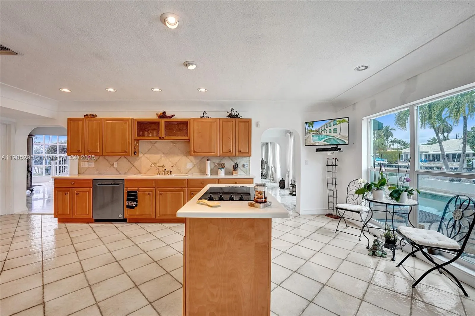 2889 Ne 35th St, Fort Lauderdale, Florida 33306, Fort Lauderdale, Florida 33306, 5 Bedrooms Bedrooms, ,3 BathroomsBathrooms,Residential Lease,For Rent,2889 Ne 35th St, Fort Lauderdale, Florida 33306,A11905295