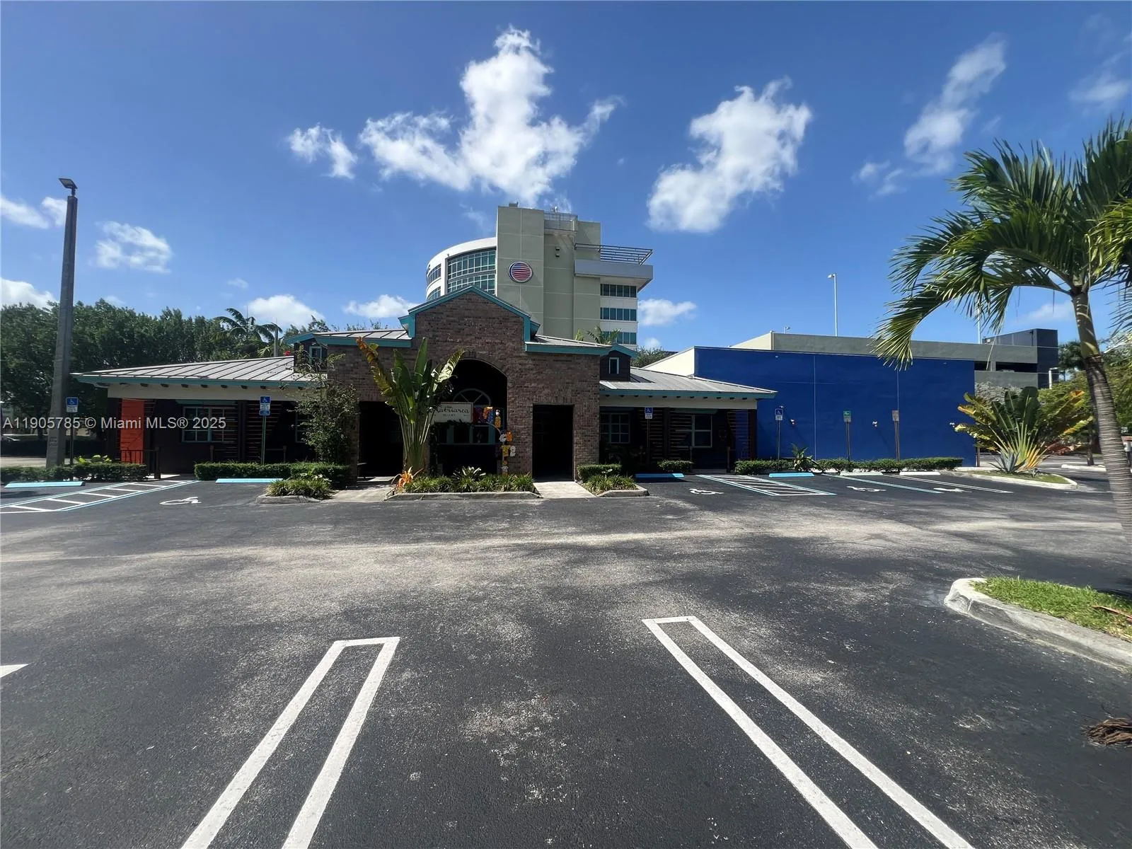 2255 Nw 87th Ave, Doral, Florida 33172, Doral, Florida 33172, ,Commercial Lease,For Rent,2255 Nw 87th Ave, Doral, Florida 33172,A11905785