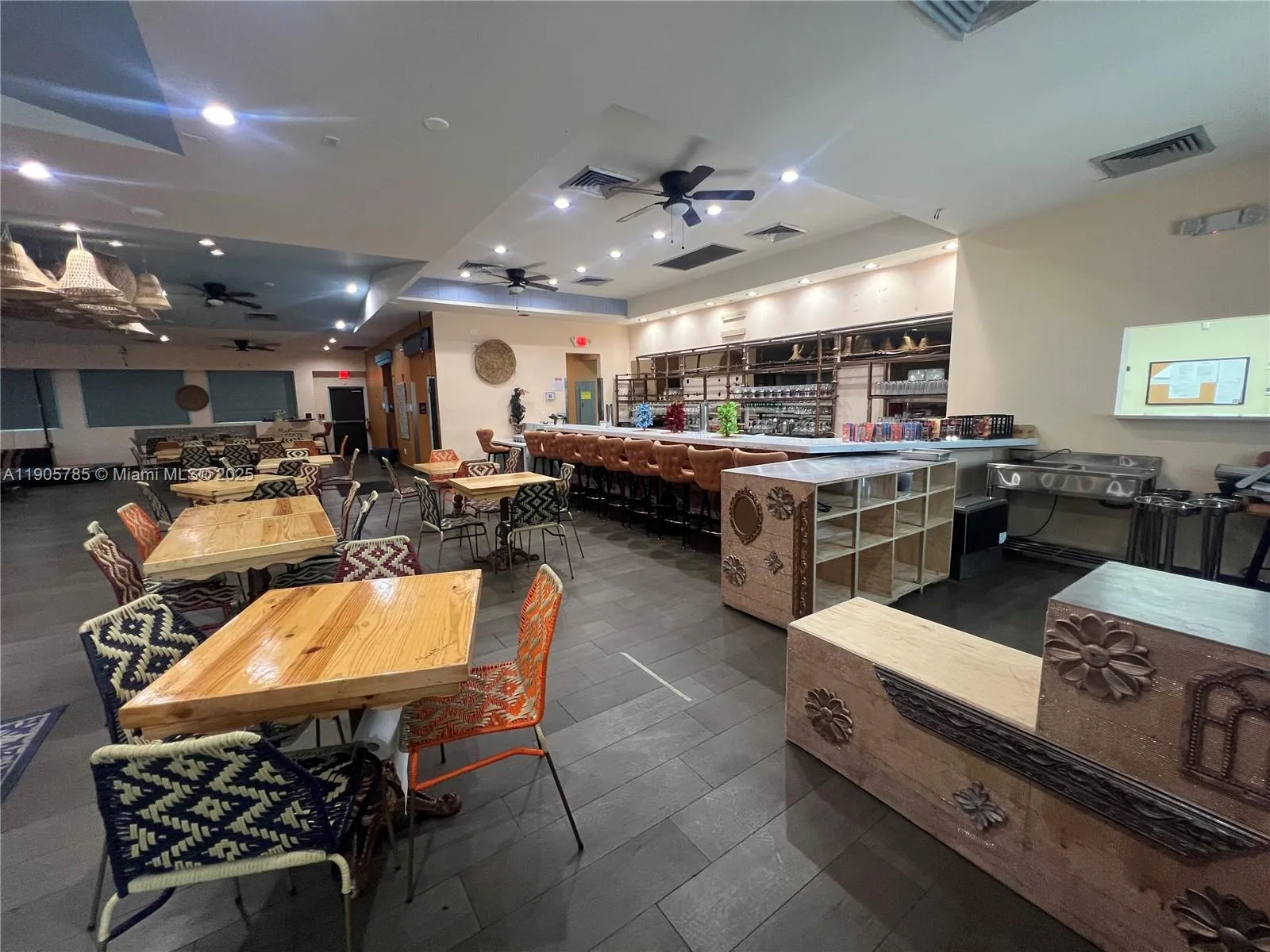 2255 Nw 87th Ave, Doral, Florida 33172, Doral, Florida 33172, ,Commercial Lease,For Rent,2255 Nw 87th Ave, Doral, Florida 33172,A11905785