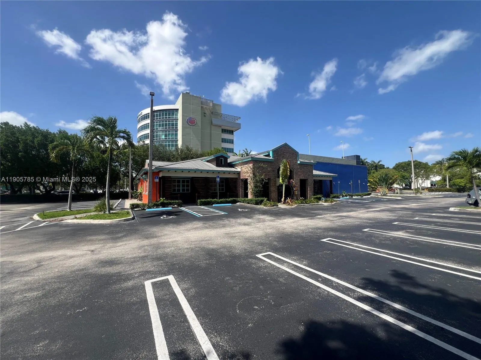 2255 Nw 87th Ave, Doral, Florida 33172, Doral, Florida 33172, ,Commercial Lease,For Rent,2255 Nw 87th Ave, Doral, Florida 33172,A11905785