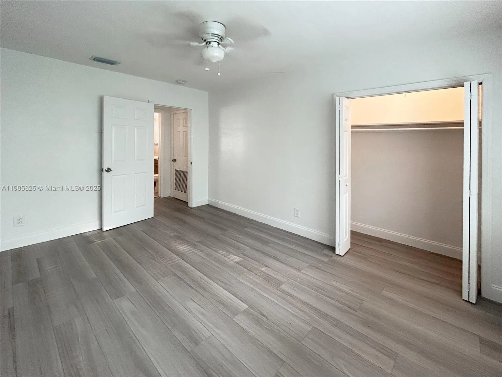 738 Ne 86th St 6, Miami, Florida 33138, Miami, Florida 33138, 1 Bedroom Bedrooms, ,1 BathroomBathrooms,Residential Lease,For Rent,738 Ne 86th St 6, Miami, Florida 33138,A11905825
