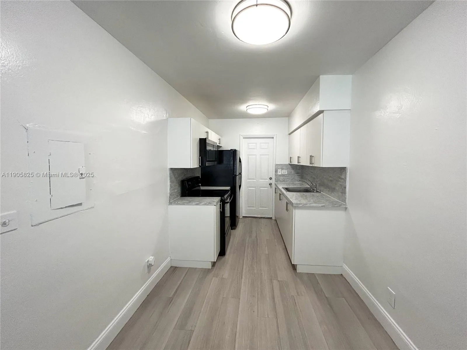 738 Ne 86th St 6, Miami, Florida 33138, Miami, Florida 33138, 1 Bedroom Bedrooms, ,1 BathroomBathrooms,Residential Lease,For Rent,738 Ne 86th St 6, Miami, Florida 33138,A11905825