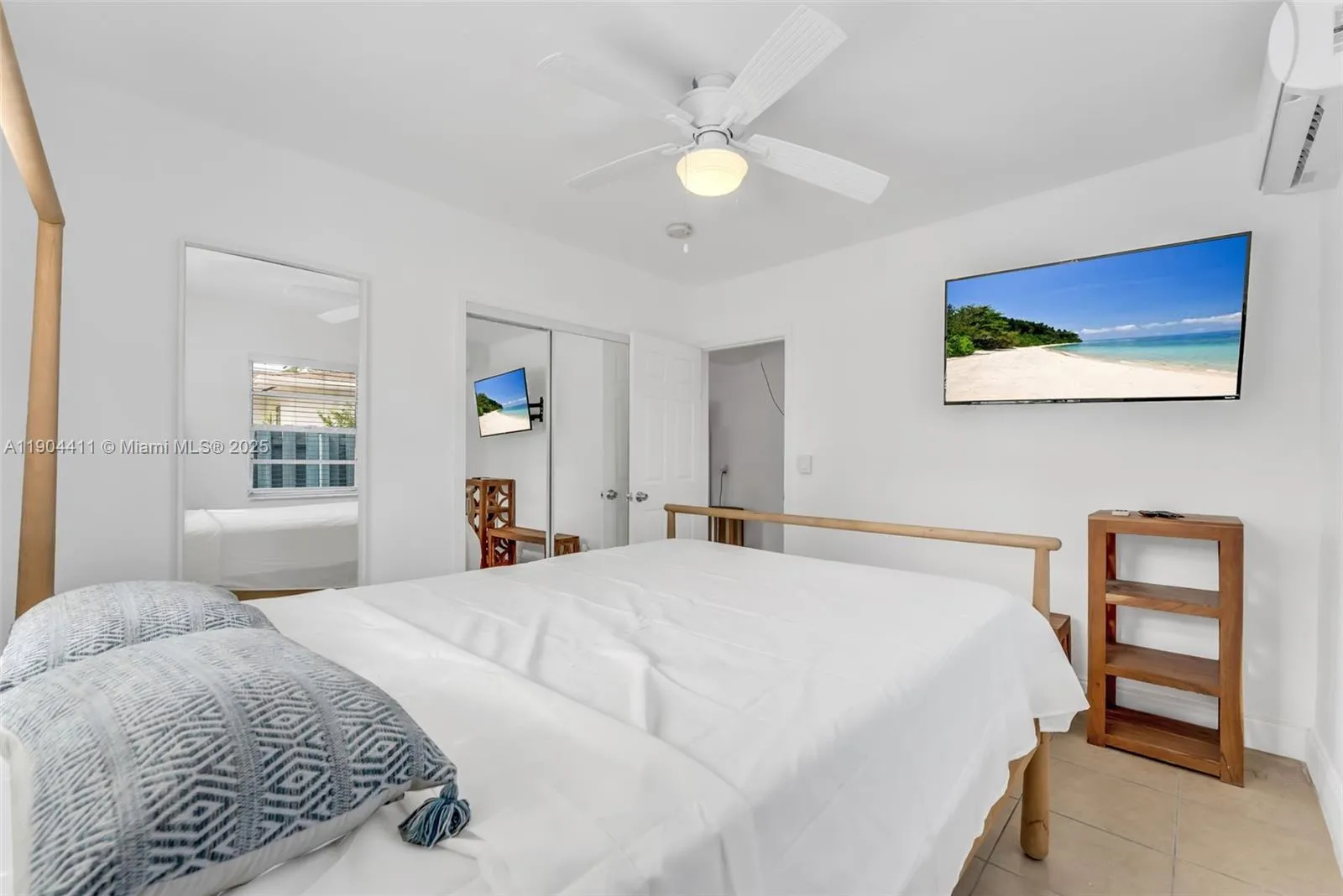 1639 Hayes St, Hollywood, Florida 33020, Hollywood, Florida 33020, ,Residential Income,For Sale,1639 Hayes St, Hollywood, Florida 33020,A11904411