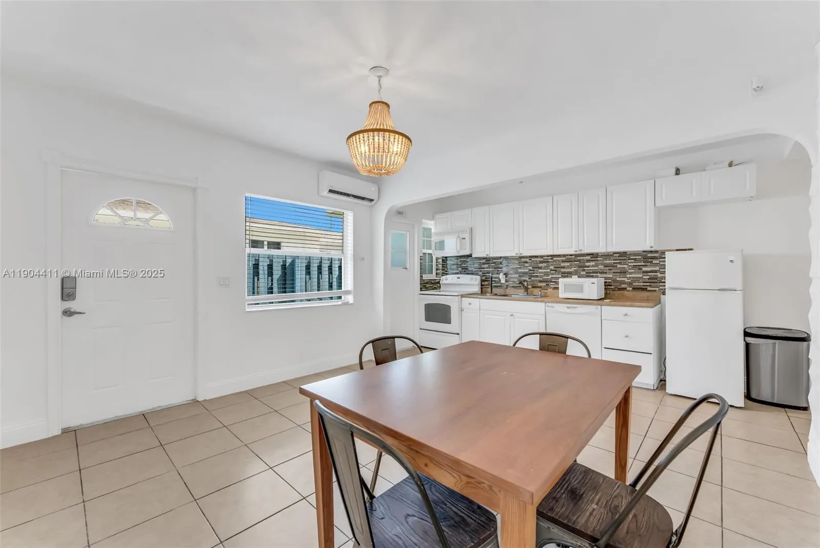 1639 Hayes St, Hollywood, Florida 33020, Hollywood, Florida 33020, ,Residential Income,For Sale,1639 Hayes St, Hollywood, Florida 33020,A11904411