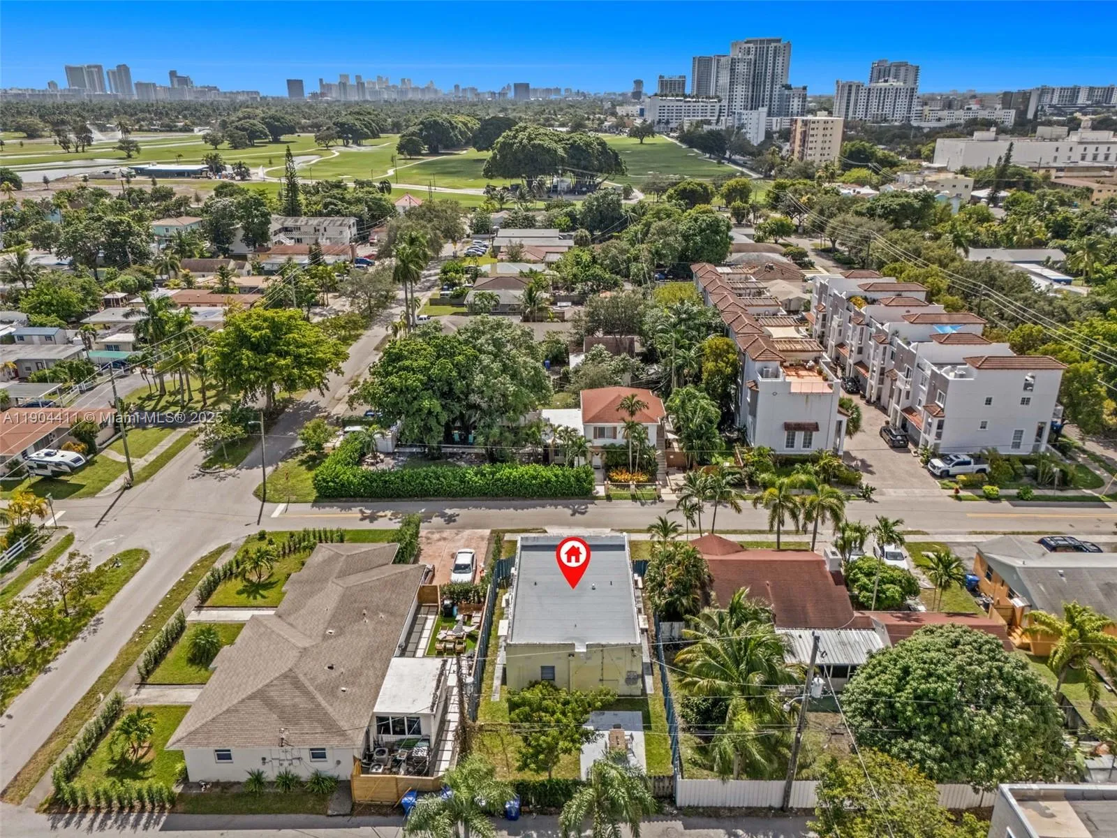 1639 Hayes St, Hollywood, Florida 33020, Hollywood, Florida 33020, ,Residential Income,For Sale,1639 Hayes St, Hollywood, Florida 33020,A11904411