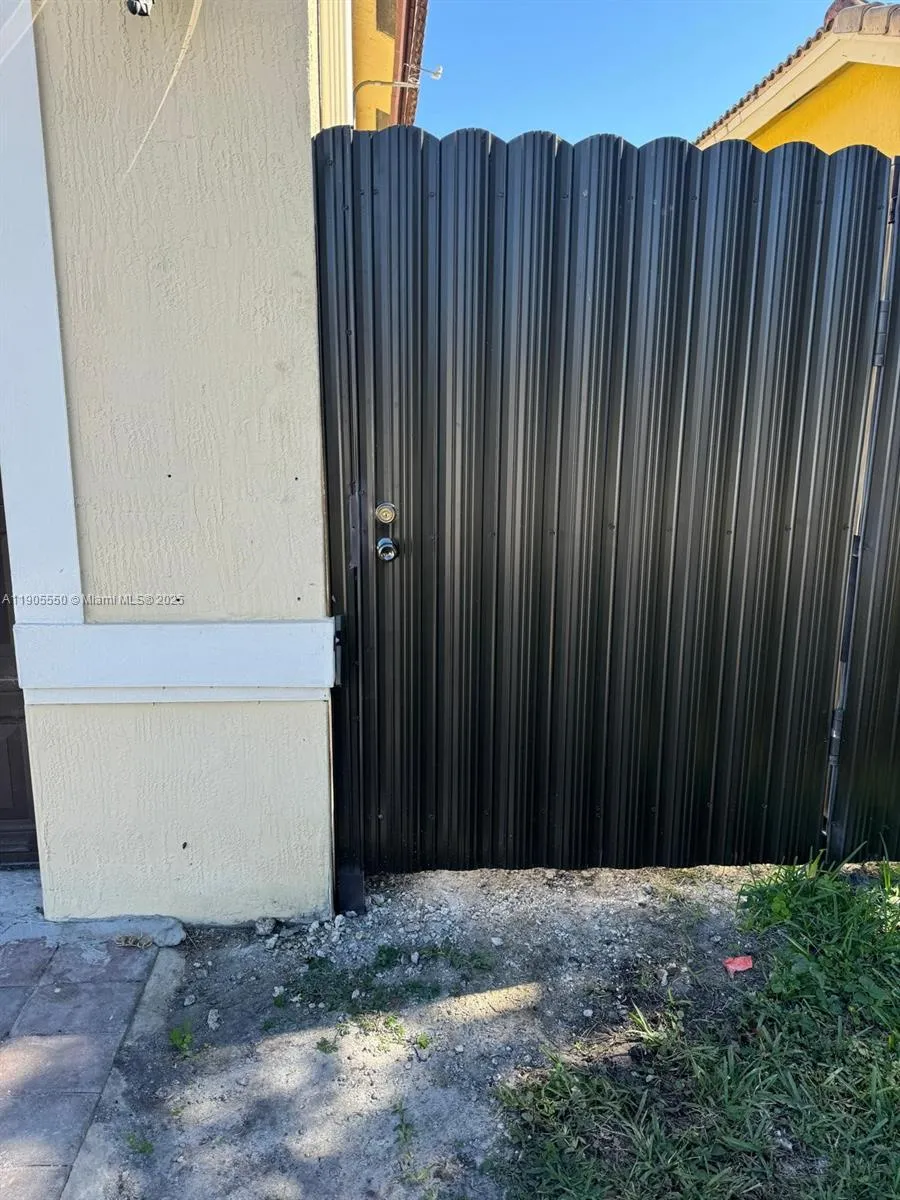 29621 Sw 165th Ct 0, Homestead, Florida 33033, Homestead, Florida 33033, 1 Bedroom Bedrooms, ,1 BathroomBathrooms,Residential Lease,For Rent,29621 Sw 165th Ct 0, Homestead, Florida 33033,A11905550