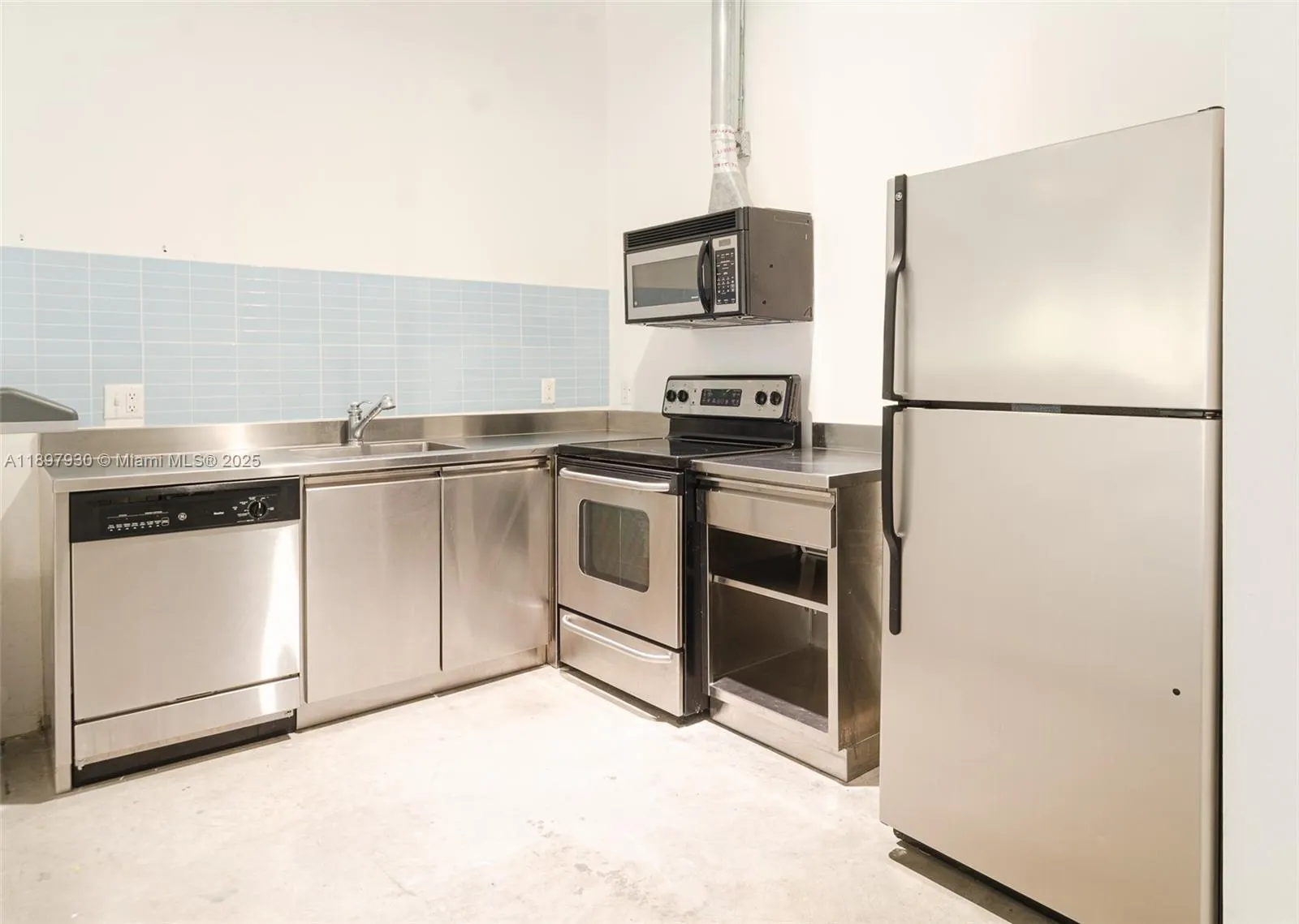 250 Nw 23 202, Miami, Florida 33127, Miami, Florida 33127, ,Commercial Lease,For Rent,250 Nw 23 202, Miami, Florida 33127,A11897930