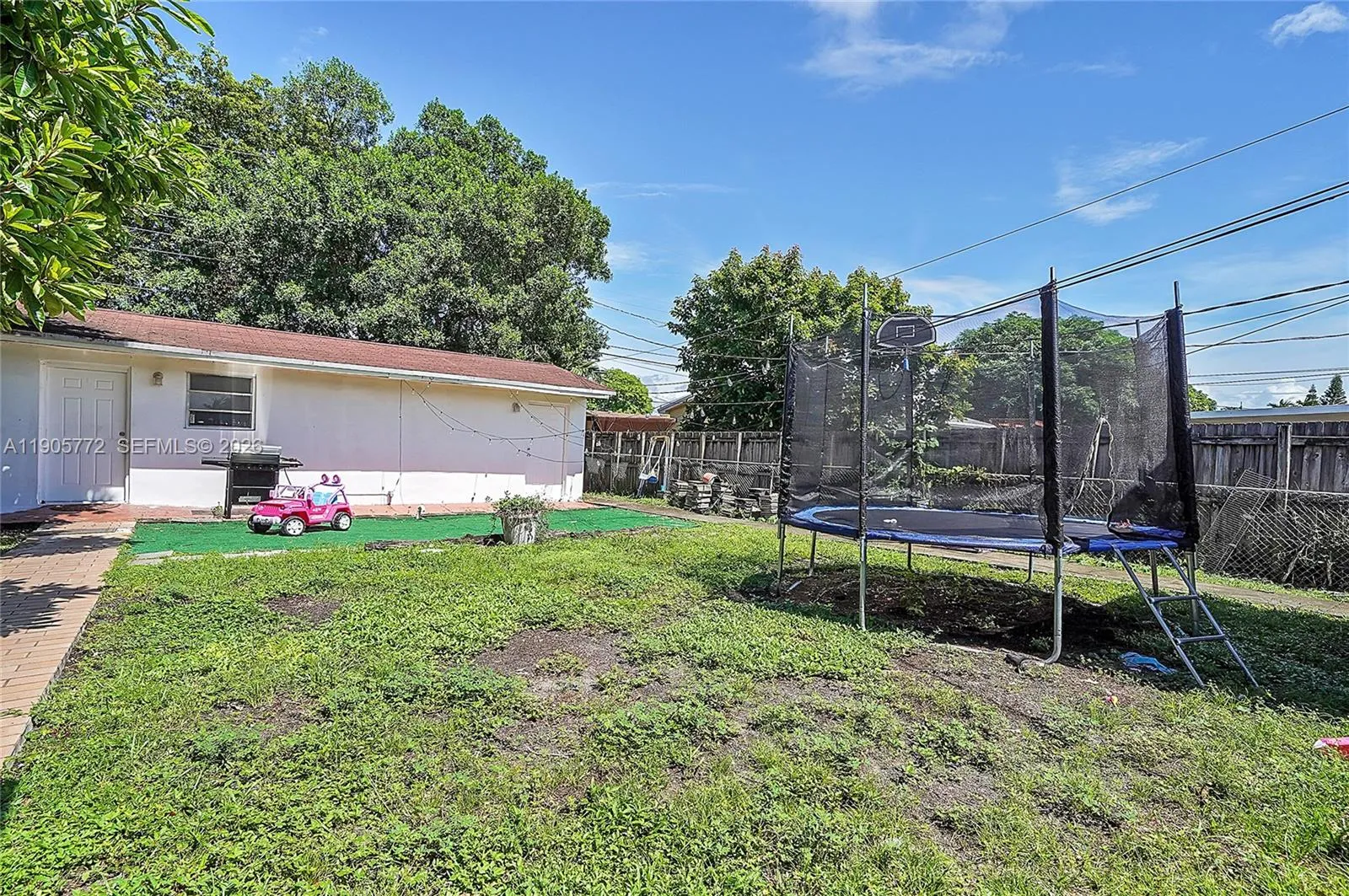 671 E 53rd St, Hialeah, Florida 33013, Hialeah, Florida 33013, 4 Bedrooms Bedrooms, ,3 BathroomsBathrooms,Residential,For Sale,671 E 53rd St, Hialeah, Florida 33013,A11905772