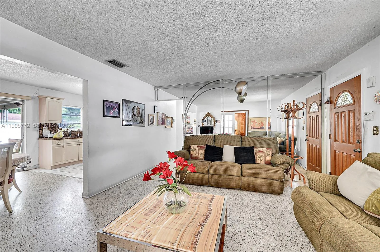 671 E 53rd St, Hialeah, Florida 33013, Hialeah, Florida 33013, 4 Bedrooms Bedrooms, ,3 BathroomsBathrooms,Residential,For Sale,671 E 53rd St, Hialeah, Florida 33013,A11905772