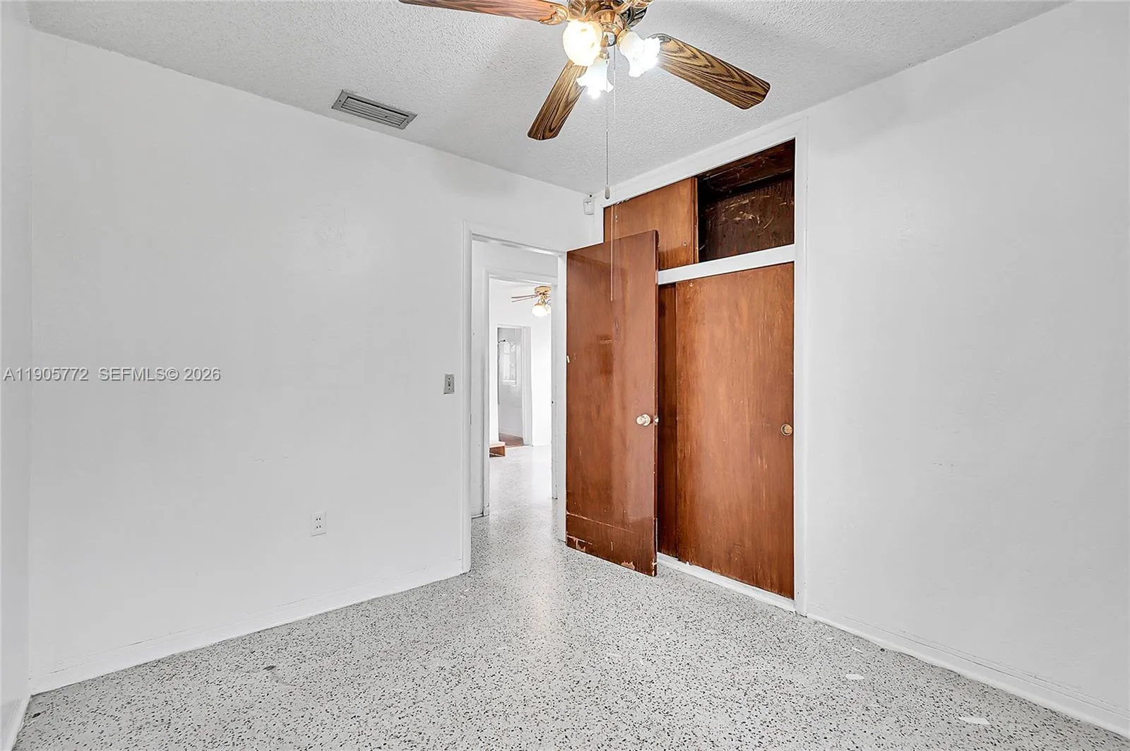 671 E 53rd St, Hialeah, Florida 33013, Hialeah, Florida 33013, 4 Bedrooms Bedrooms, ,3 BathroomsBathrooms,Residential,For Sale,671 E 53rd St, Hialeah, Florida 33013,A11905772